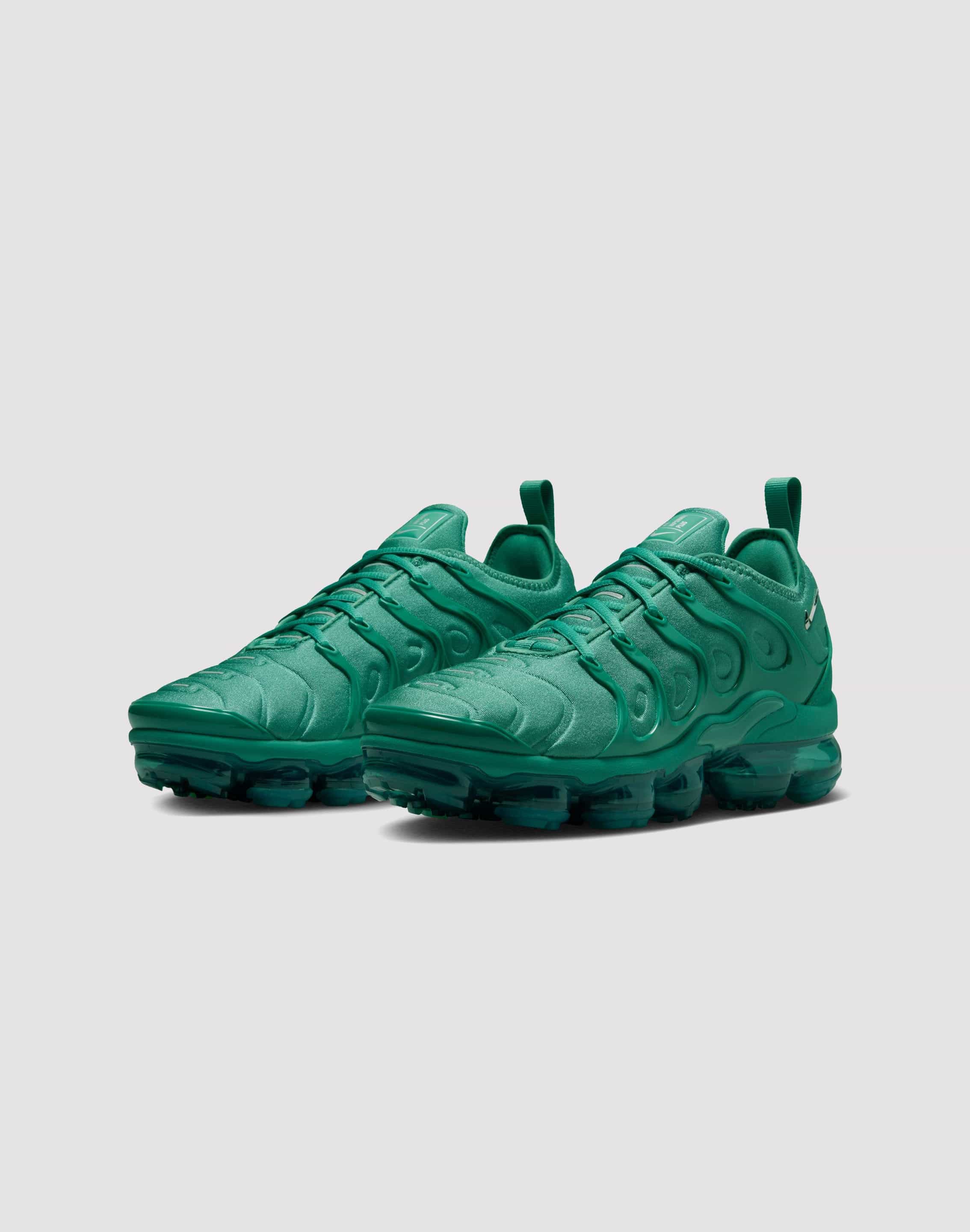 Nike VaporMax Plus