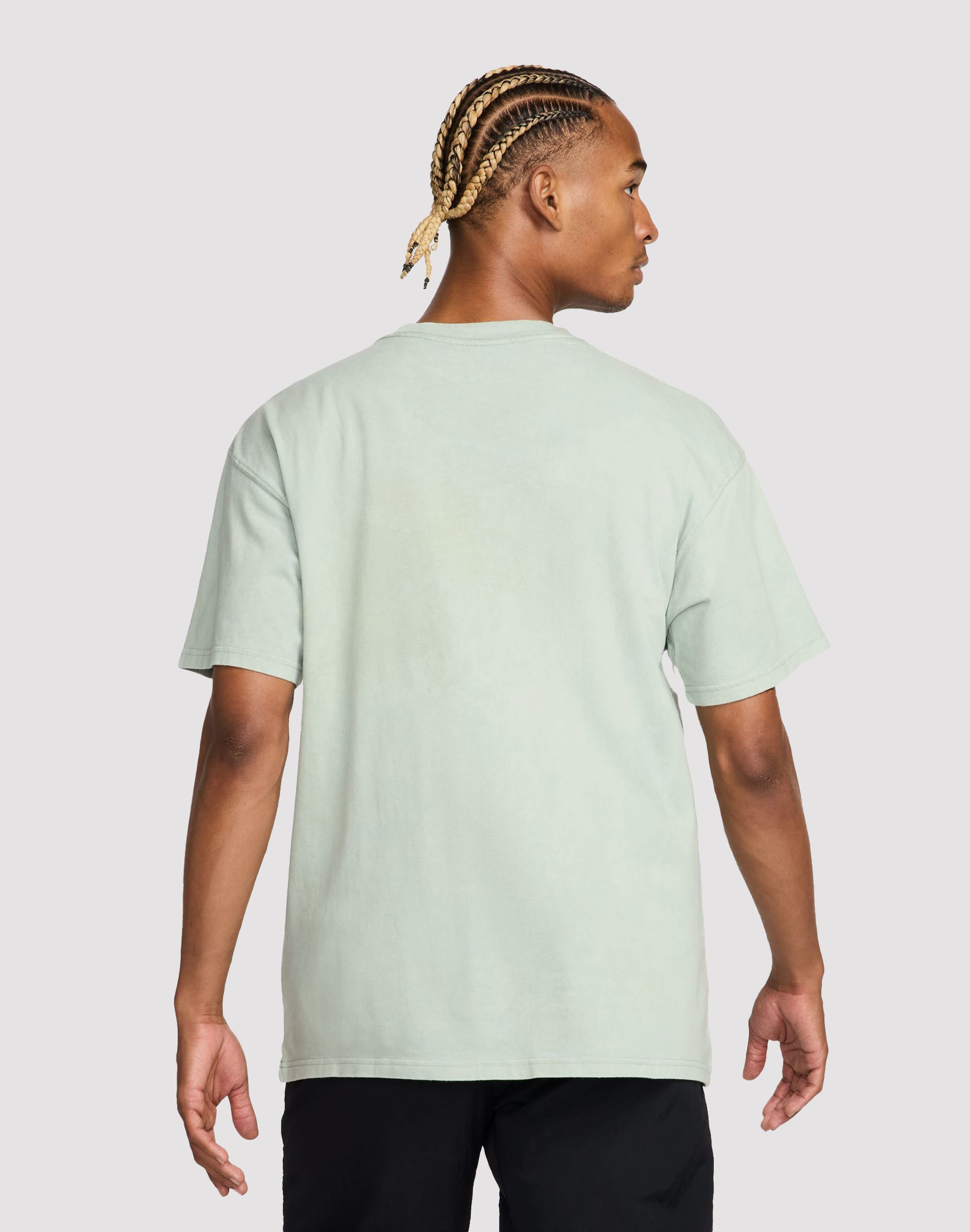 Ⓜ️ Nike Sportswear Men's Max90 T-Shirt – Midway Sports