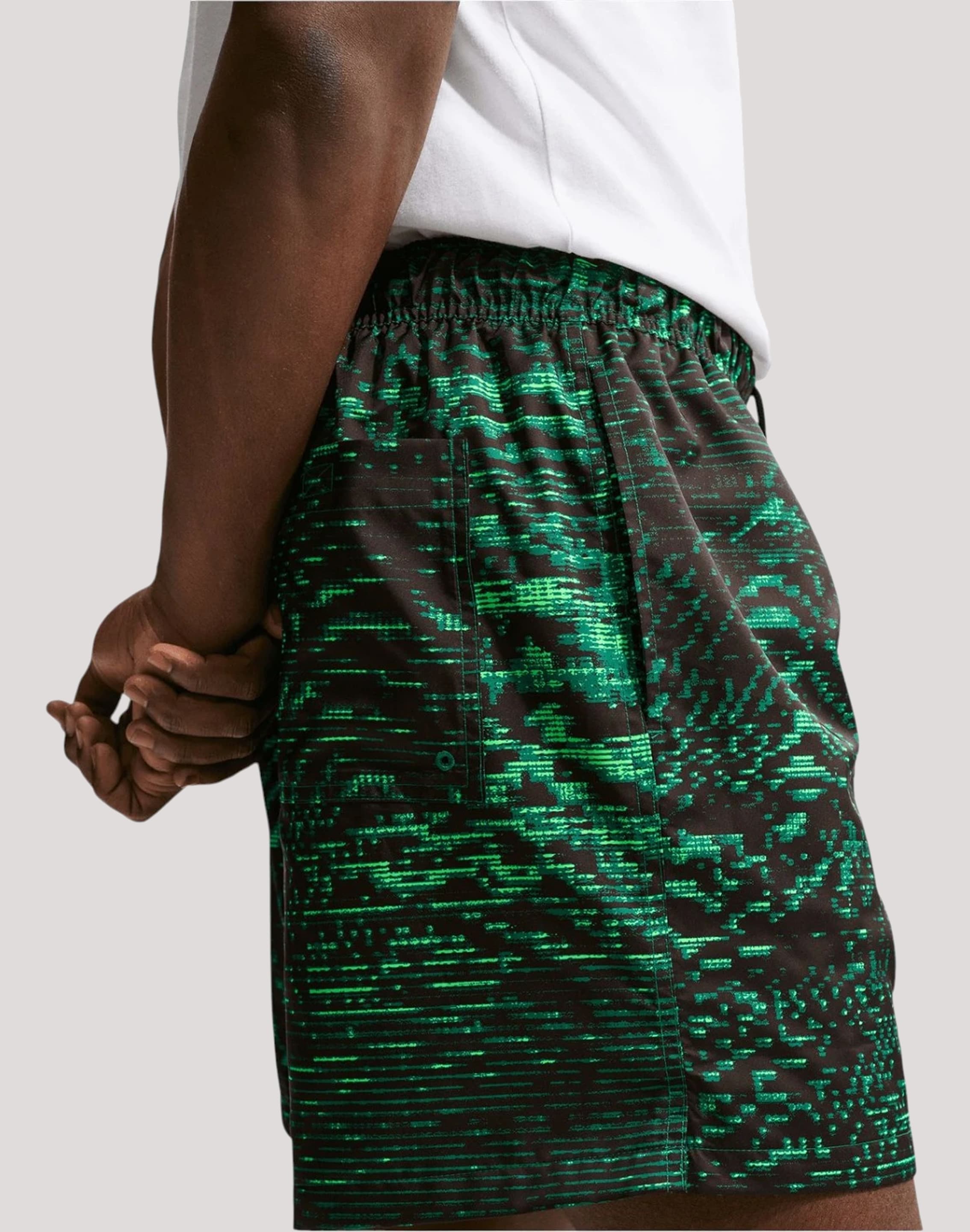 Photo of Nike Club Woven Flow Shorts
