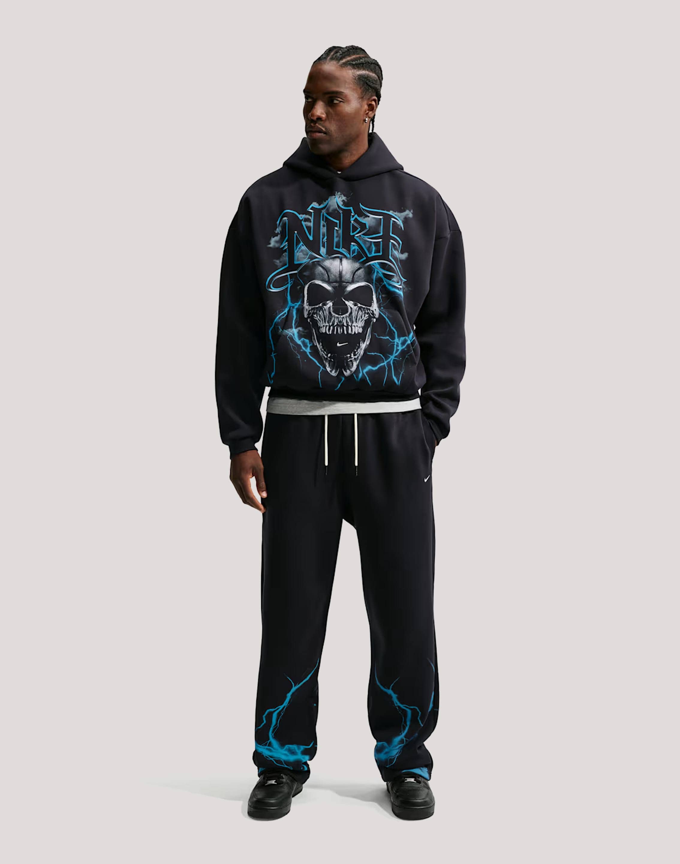 Photo of Nike Brushed Basketball Fleece Pants