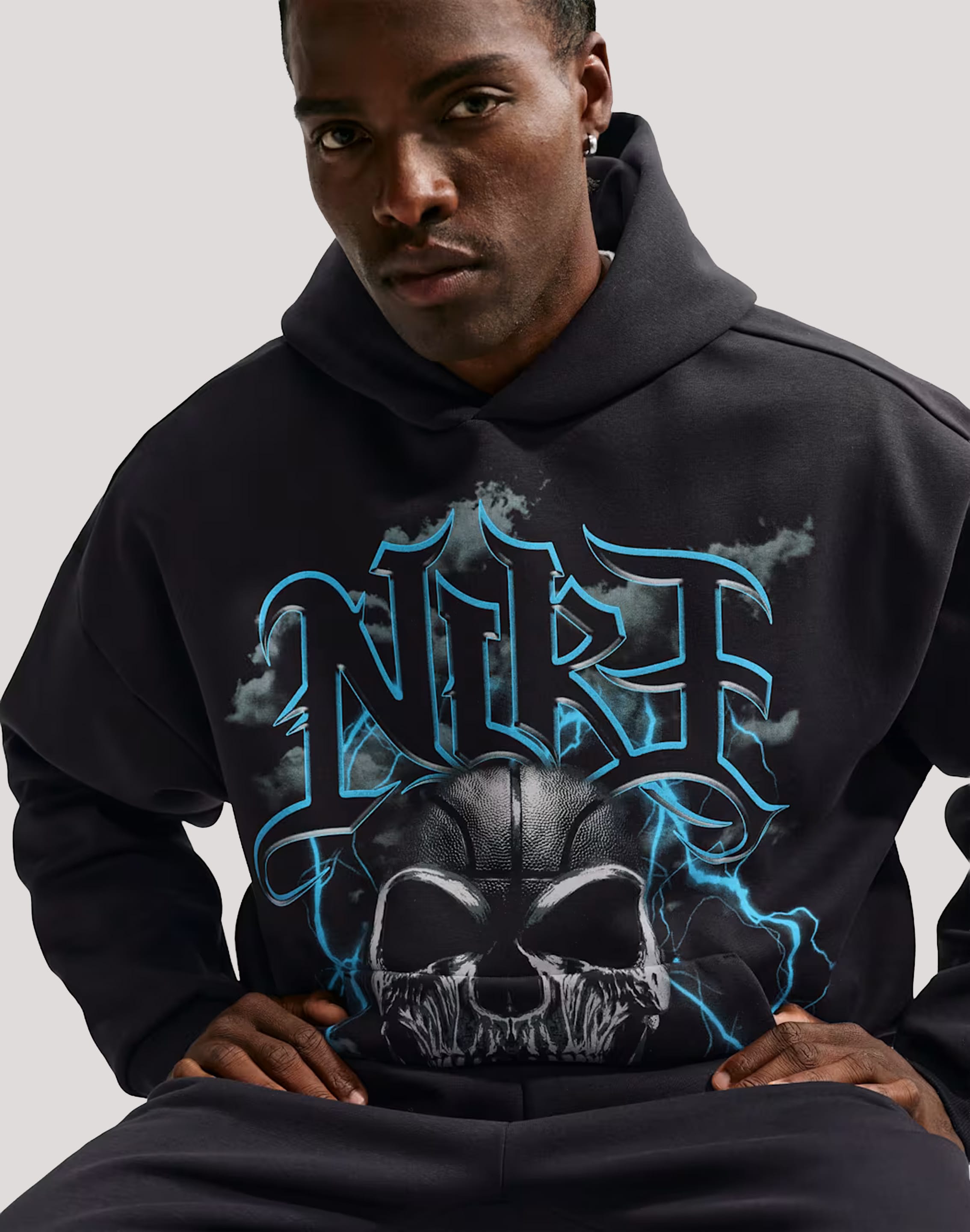Photo of Nike Brushed Pullover Fleece Basketball Hoodie