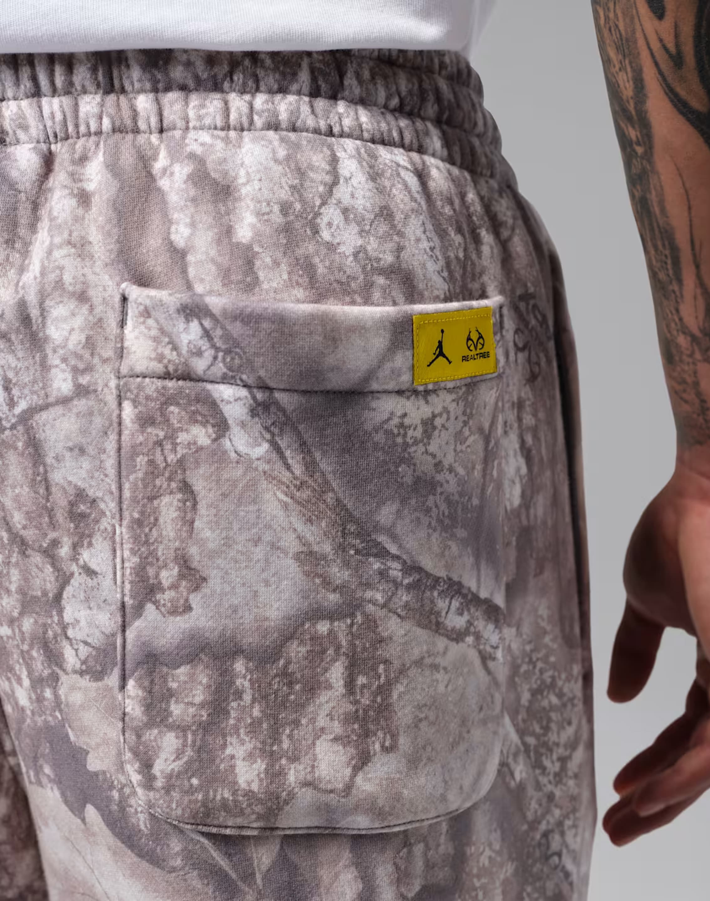 Photo of Jordan Brooklyn Realtree Open-Hem Pants