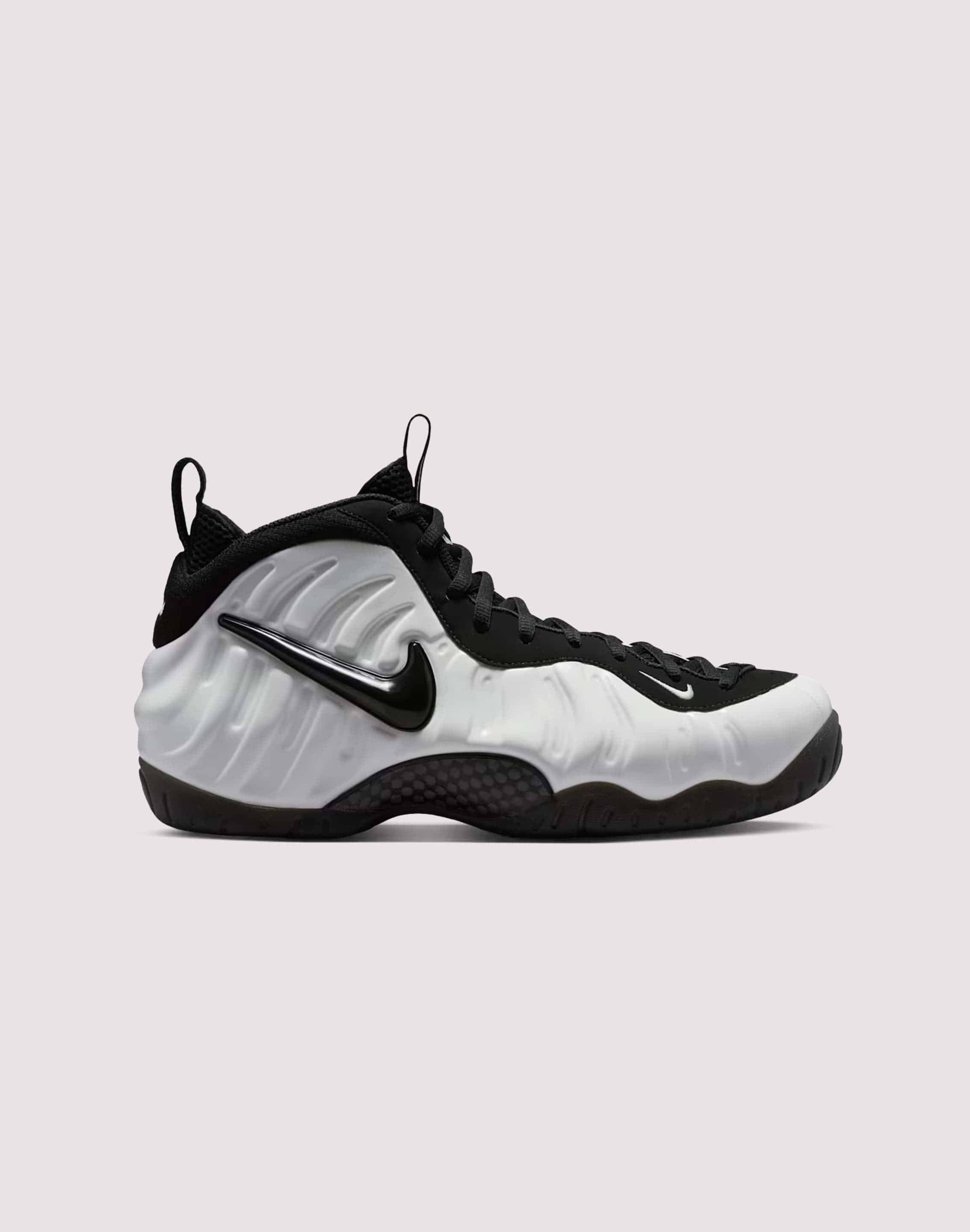 Photo of Nike Air Foamposite Pro Premium 'Summit White'