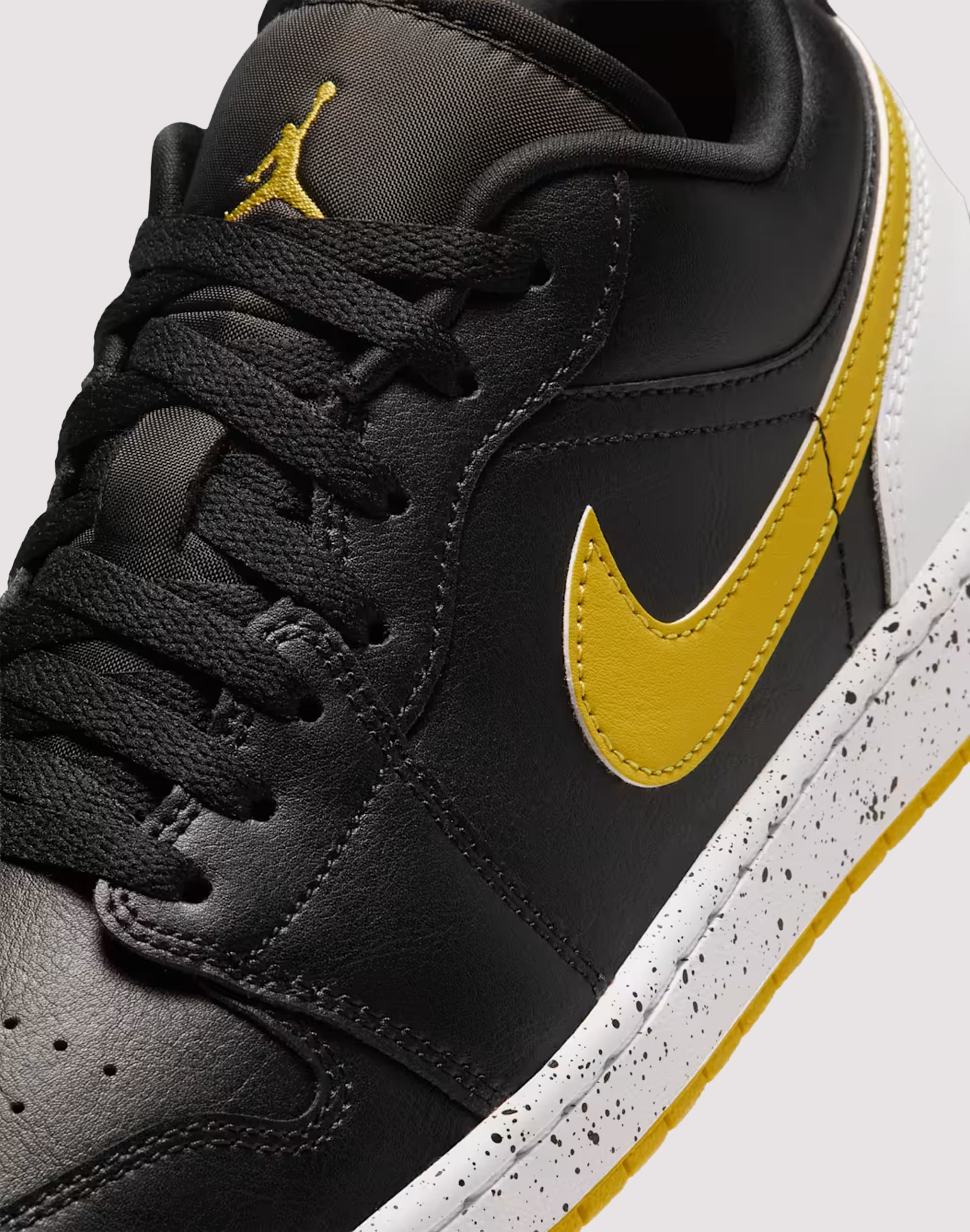Photo of Jordan Air Jordan 1 Low