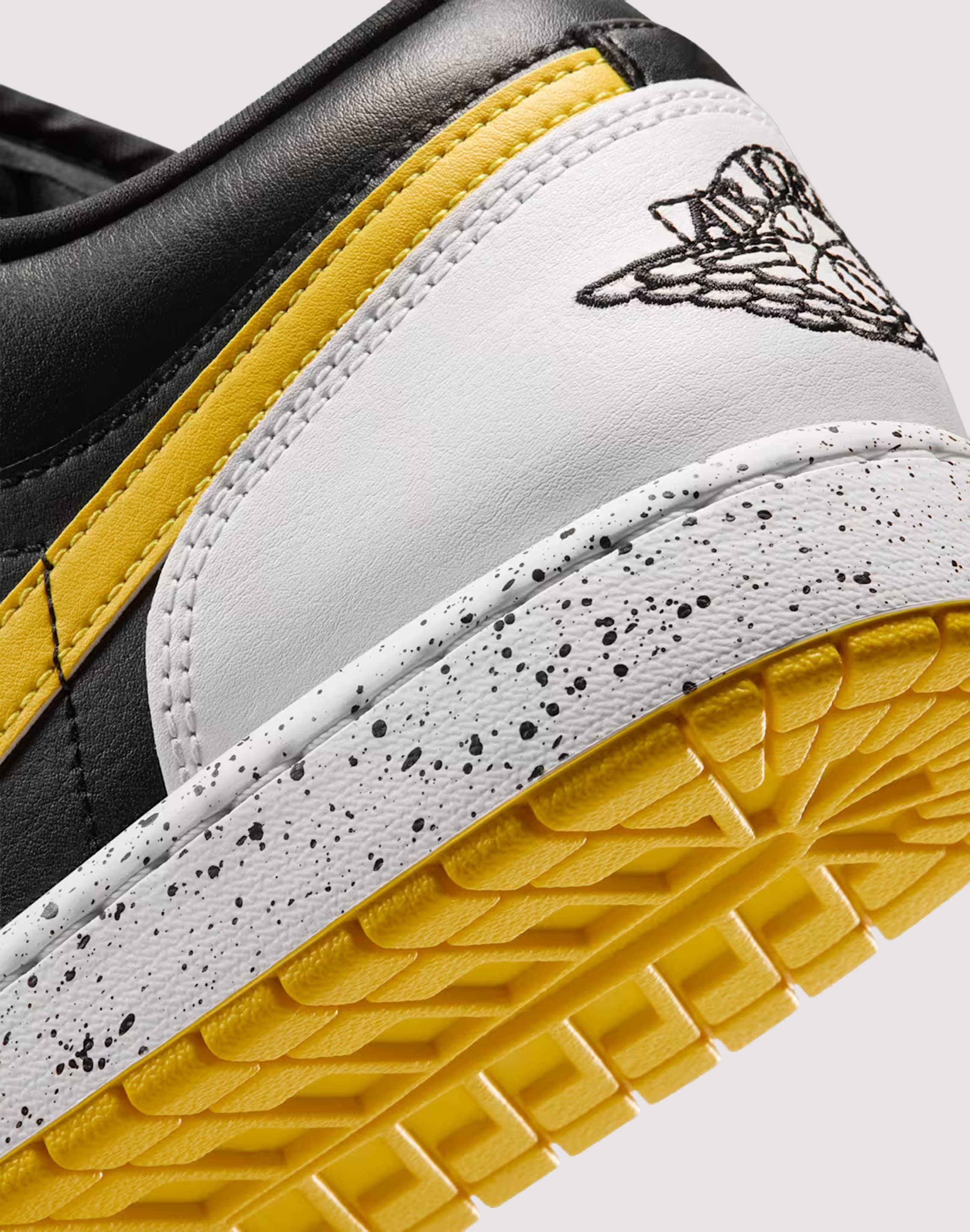 Photo of Jordan Air Jordan 1 Low