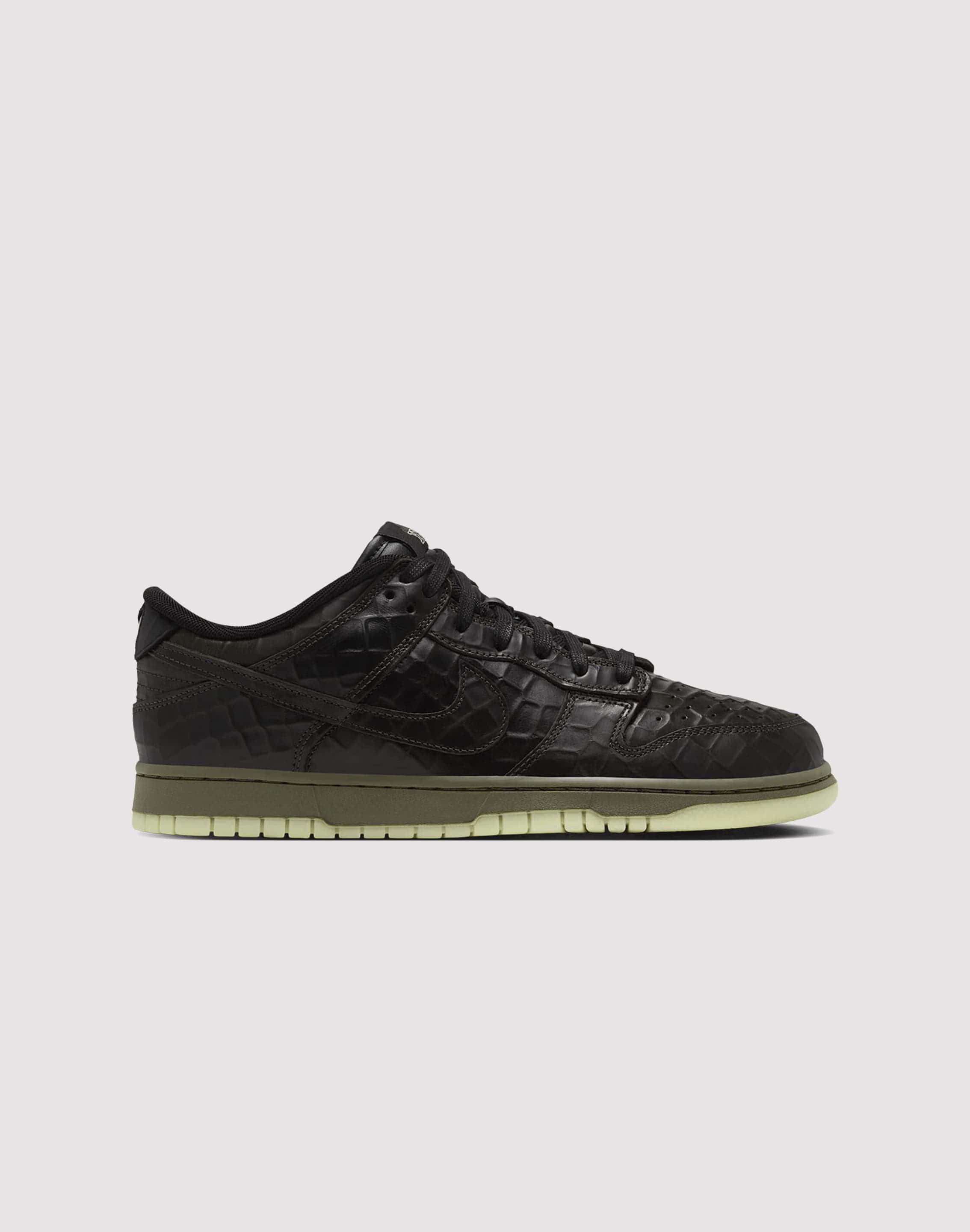 Nike Dunk Low 'Shibuya Halloween', image 1 of 2