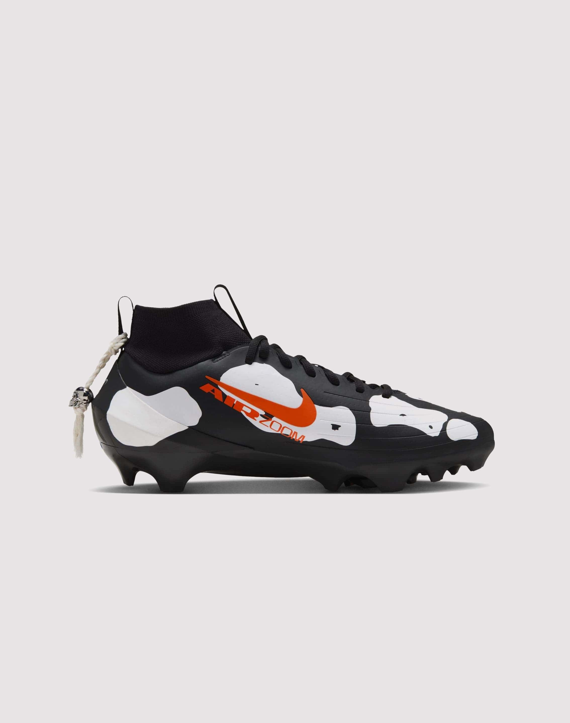 Photo of Nike Ja'Marr Chase Vapor Pro Football Cleats 'Skeleton'