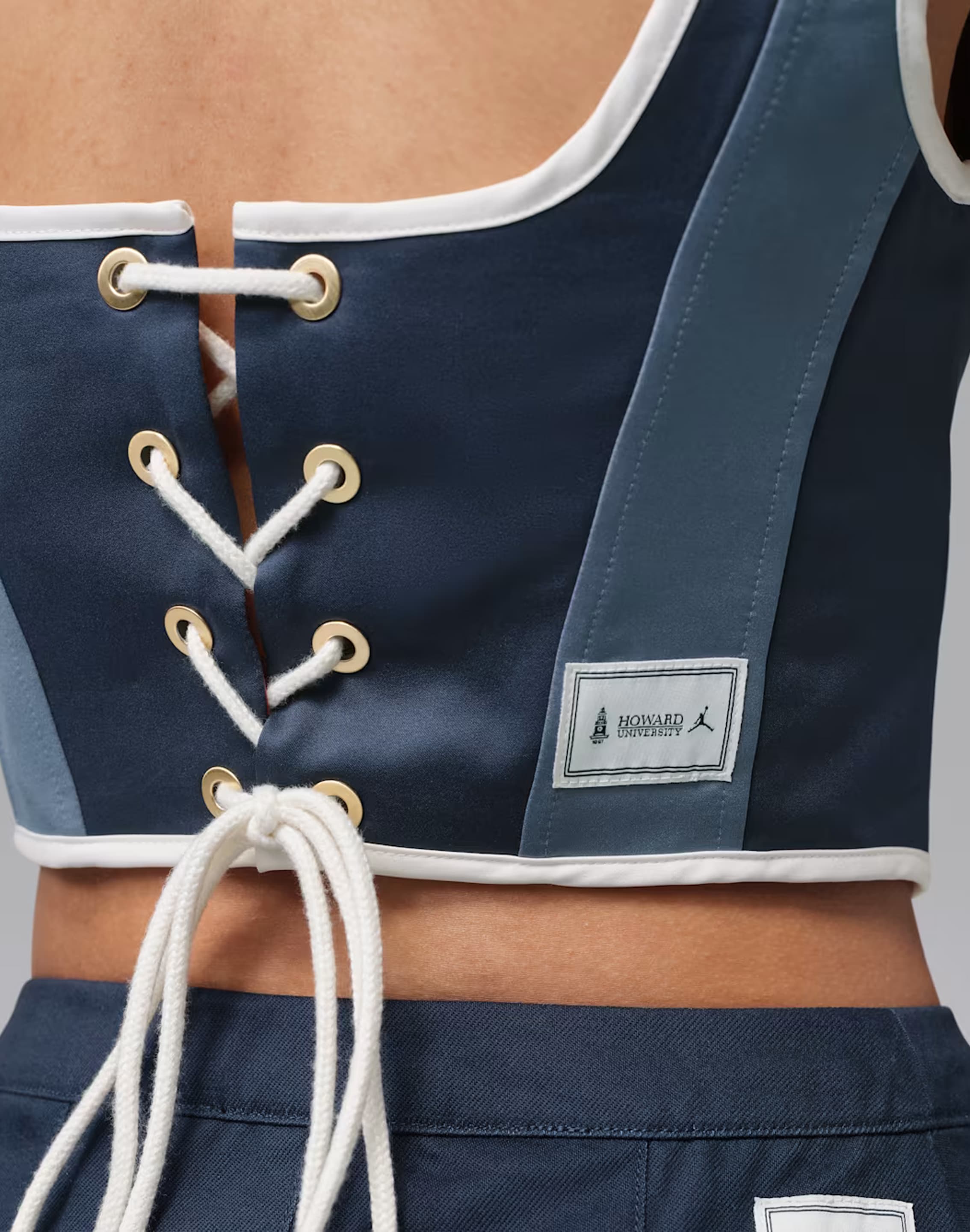 Photo of Jordan Howard University Flight Corset