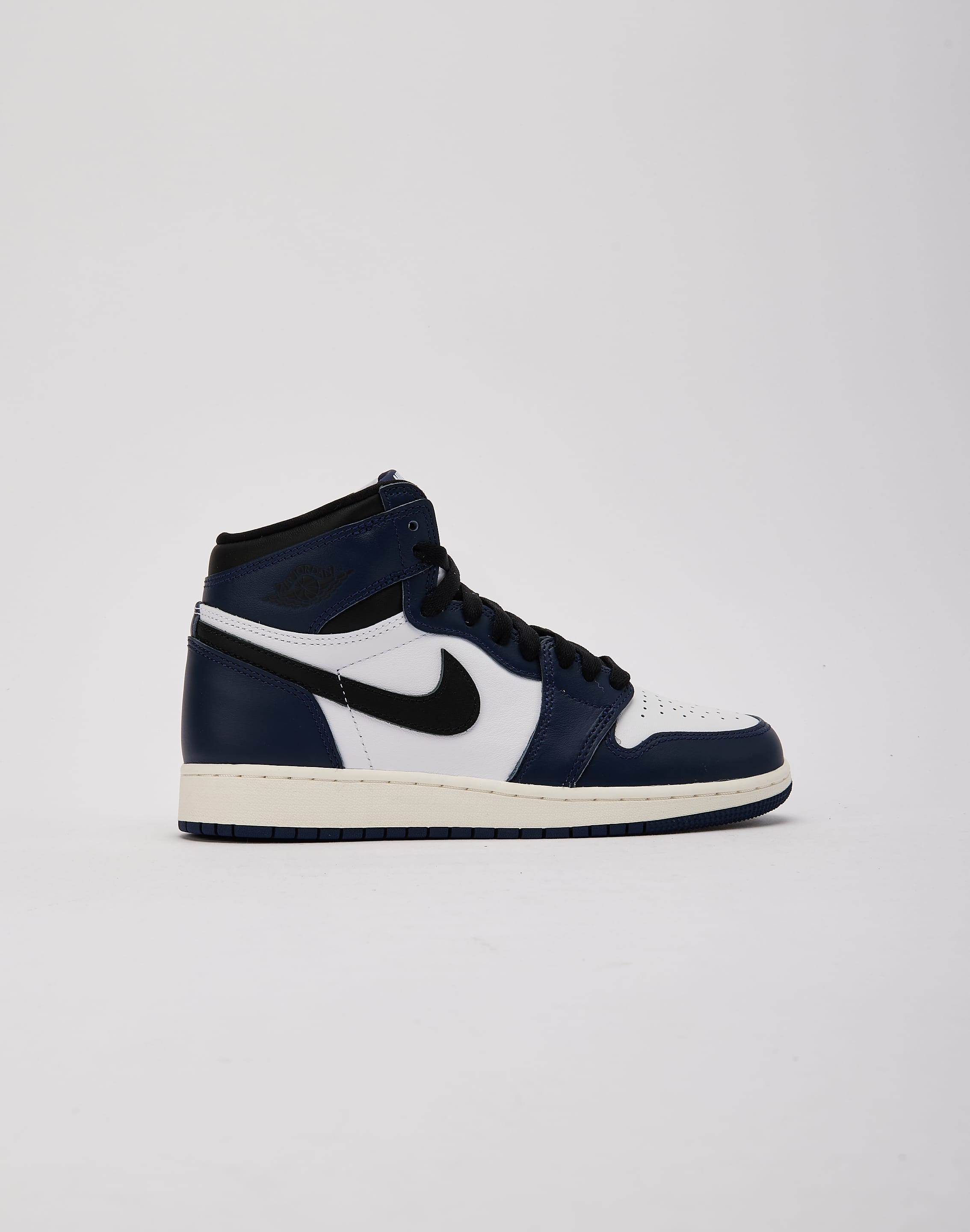 Jordan Air Jordan Retro High OG 'Midnight Navy' Grade-School – DTLR