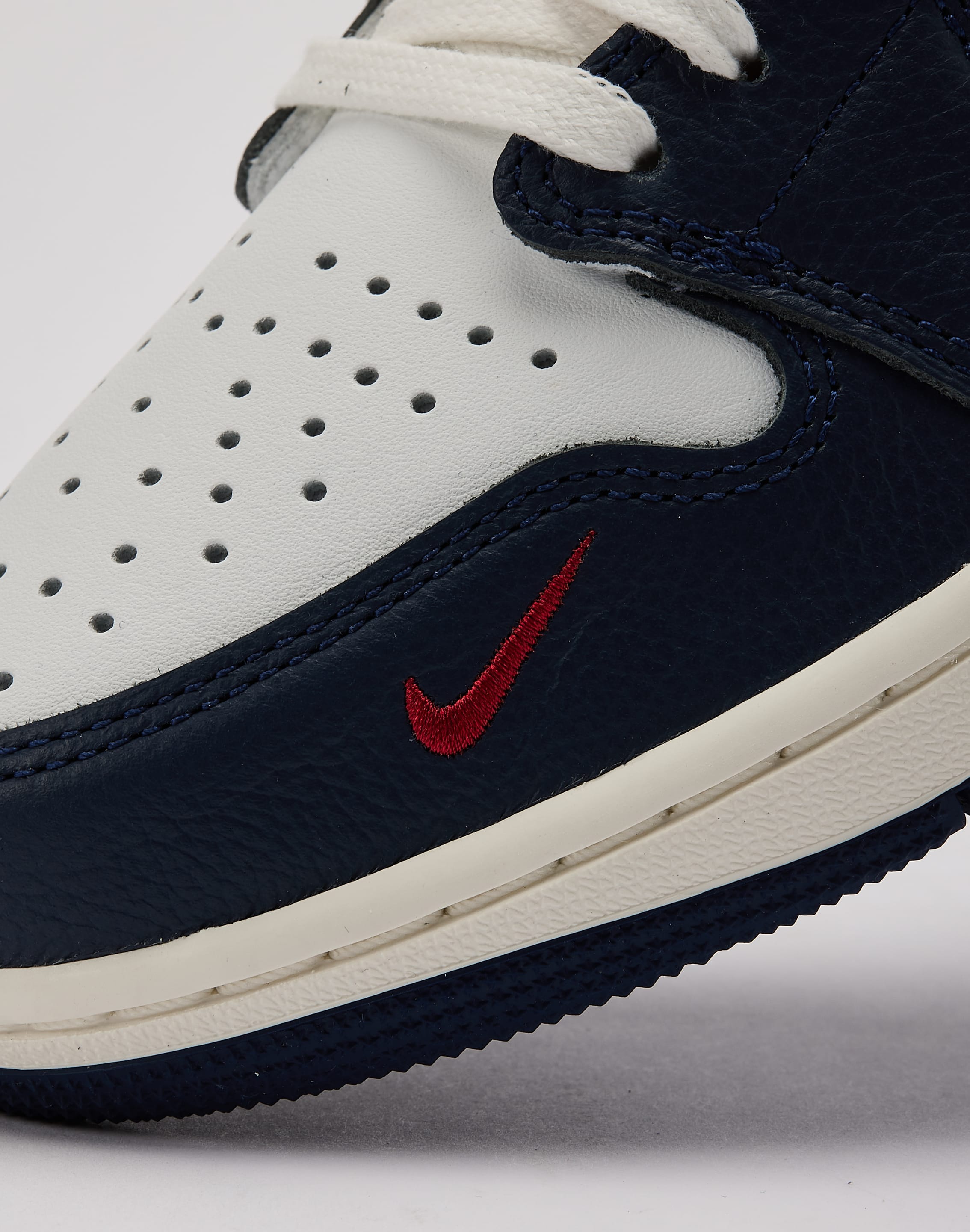 Jordan Air Jordan Retro Low OG 'Howard University' – DTLR