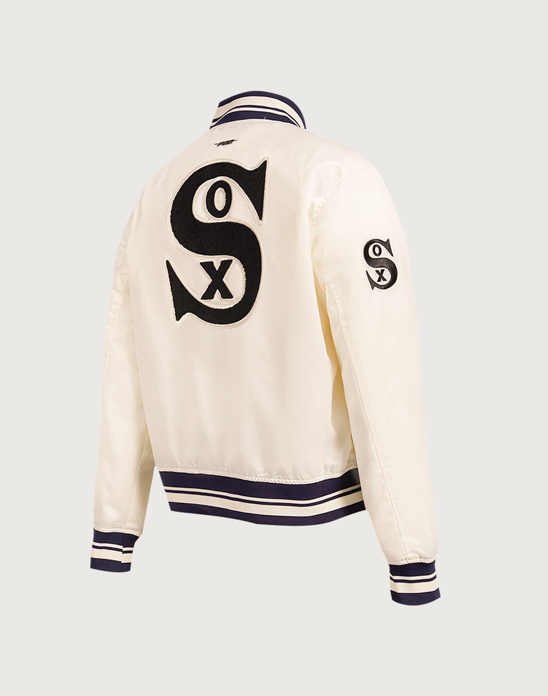 Photo of Pro Standard MLB Chicago White Sox Retro Classic Satin Jacket