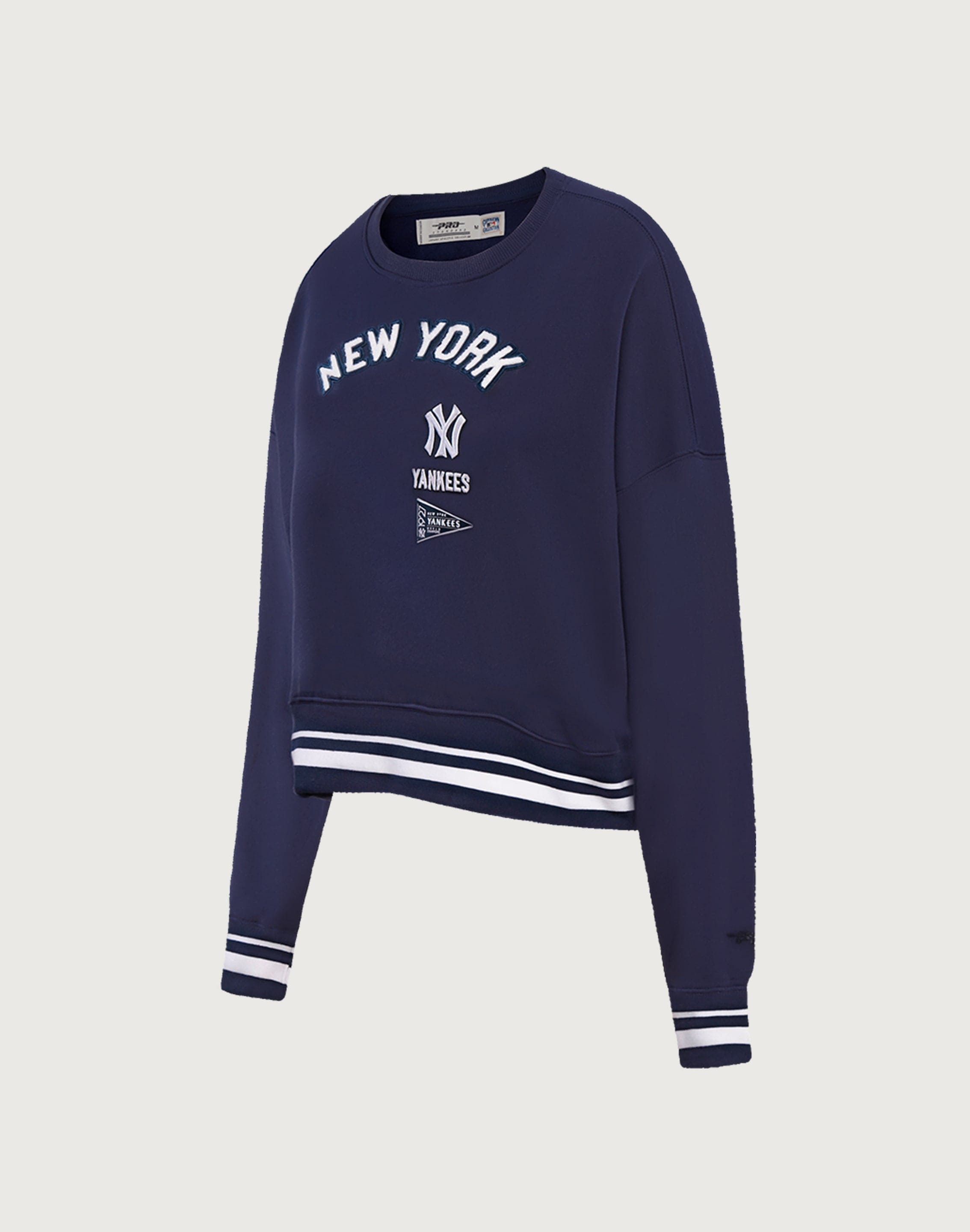 Photo of Pro Standard MLB New York Yankees Retro Classic Crewneck