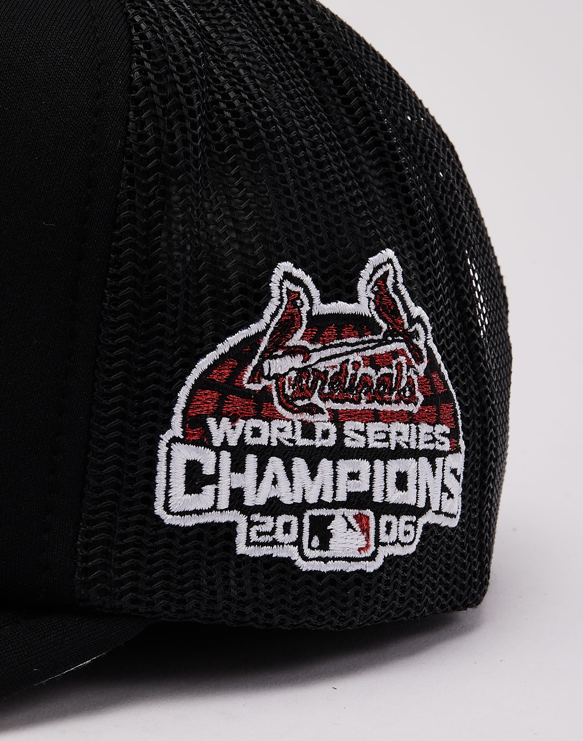 Mitchell & Ness MLB St. Louis Cardinals Flames Trucker Hat