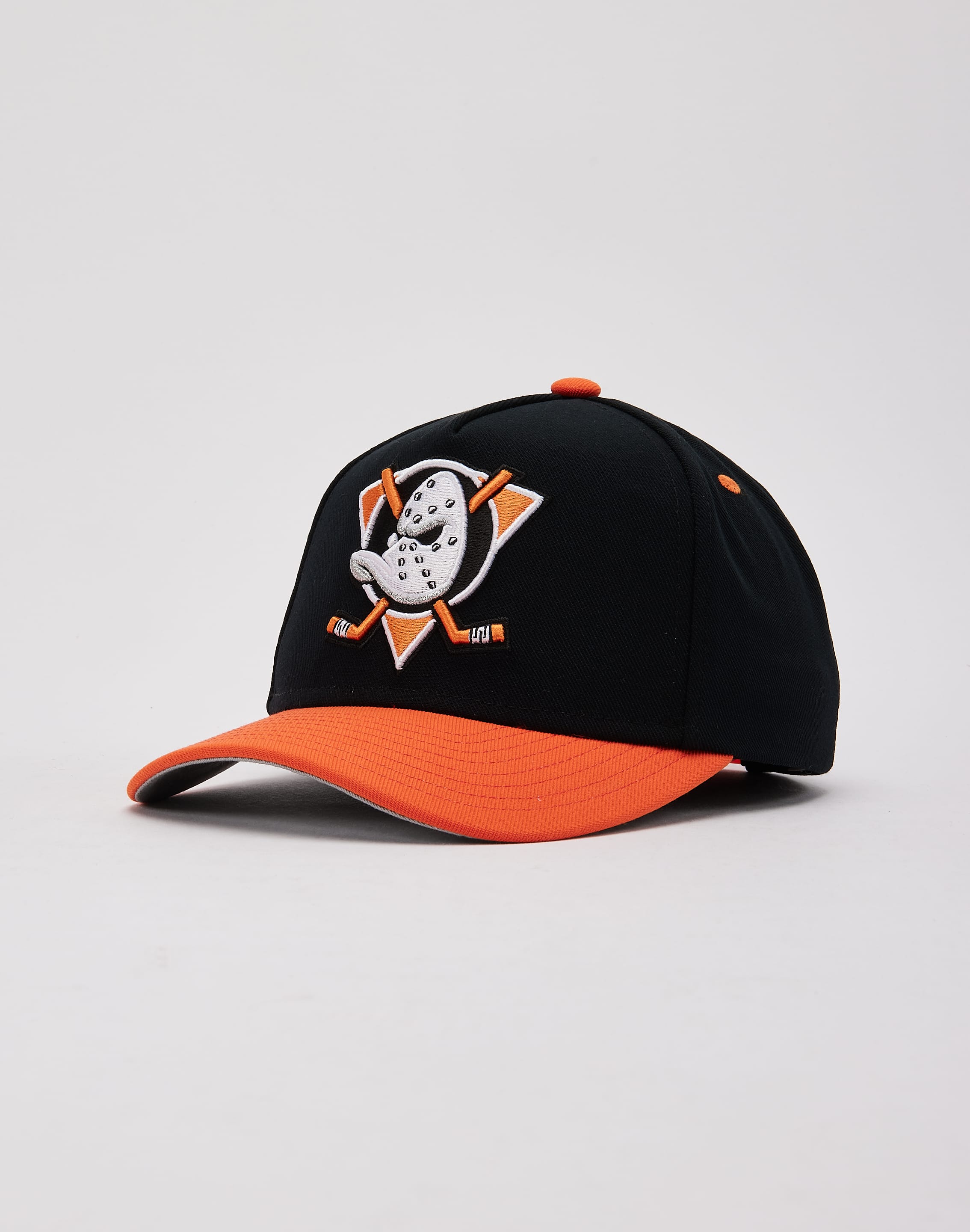 Mitchell Ness NHL Anaheim Ducks Anniversary Pro Pinch Snapback