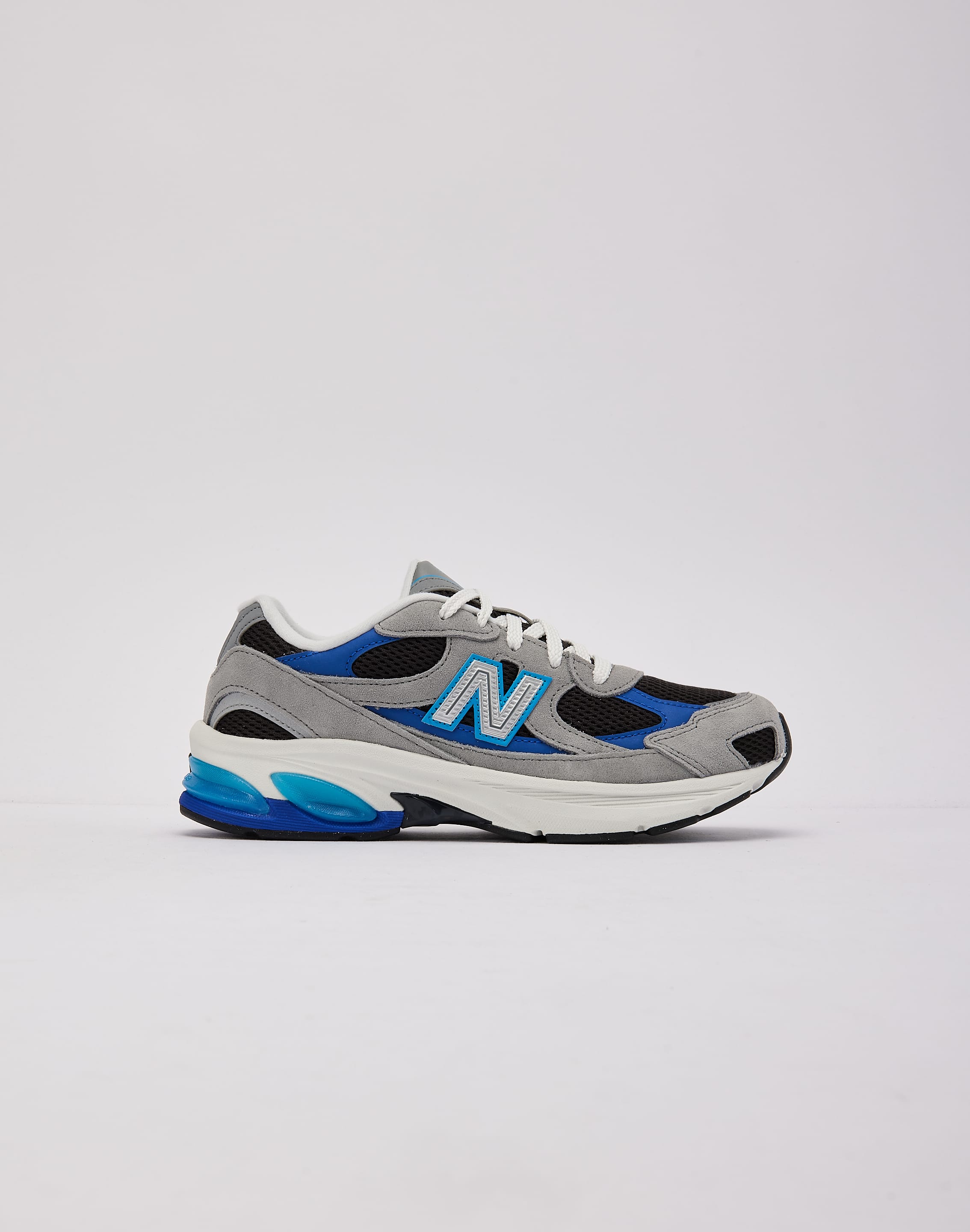 Photo of New Balance 2010 Grade-School