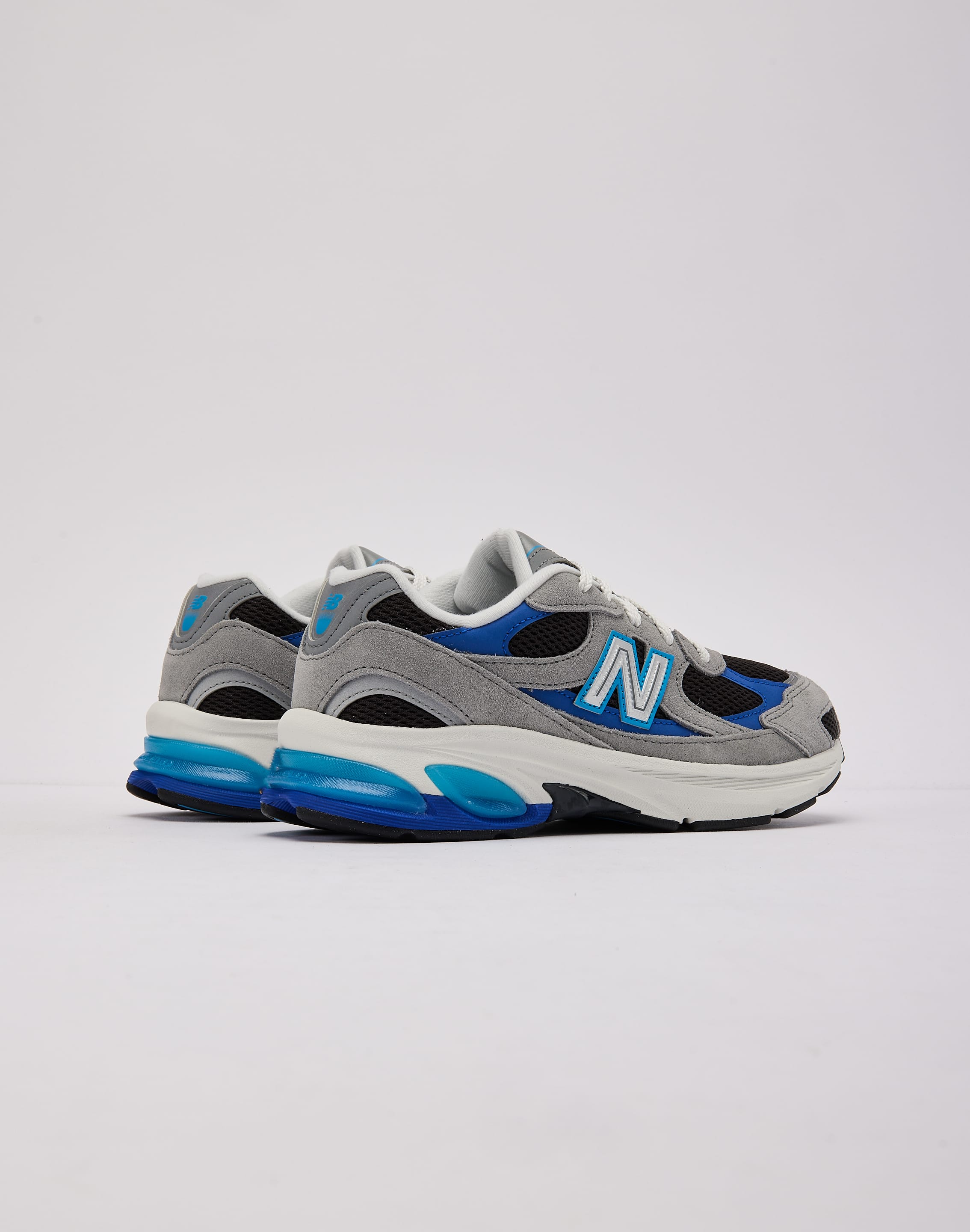 Photo of New Balance 2010 Grade-School