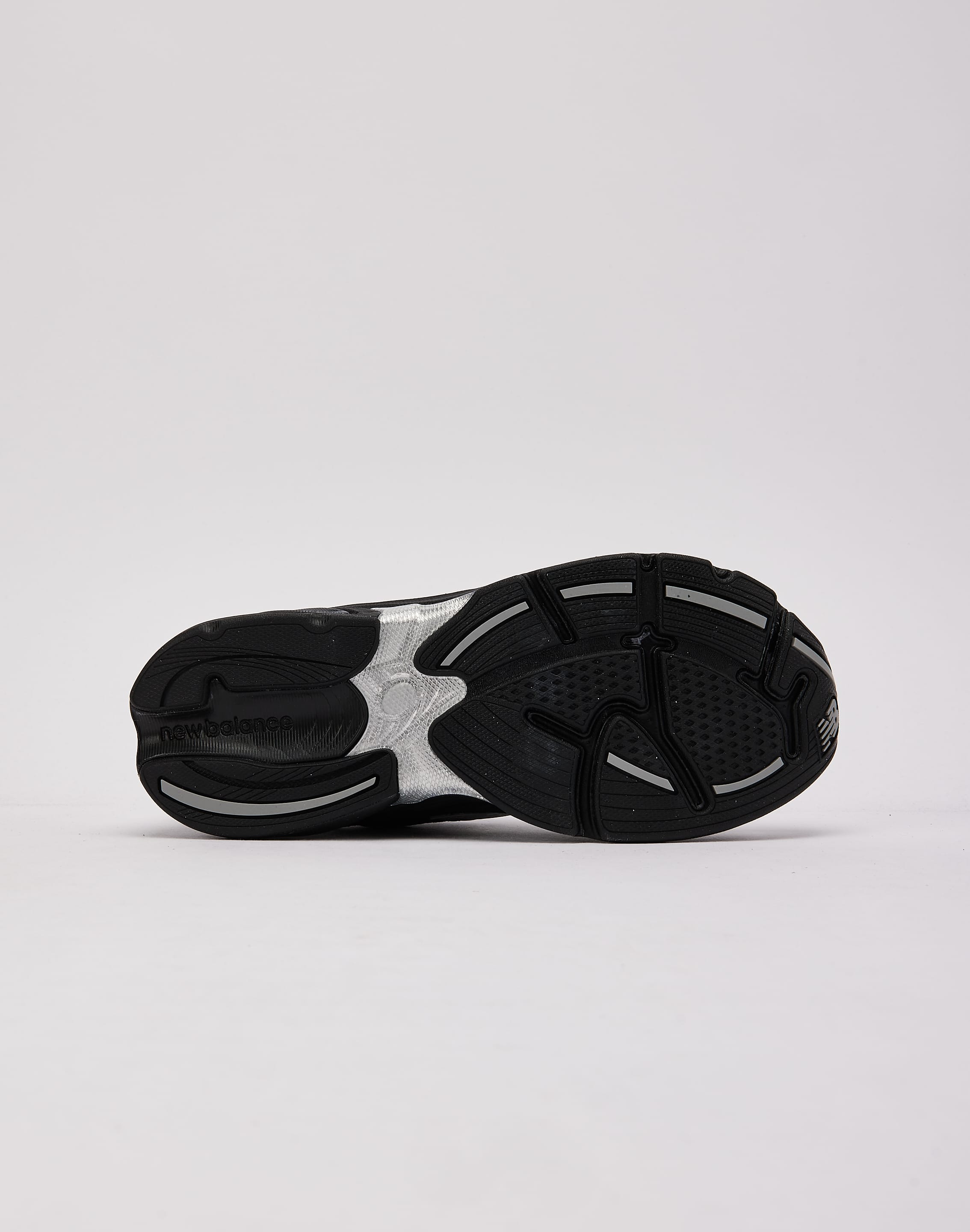 Photo of New Balance 2010 'Carbon' Grade-School