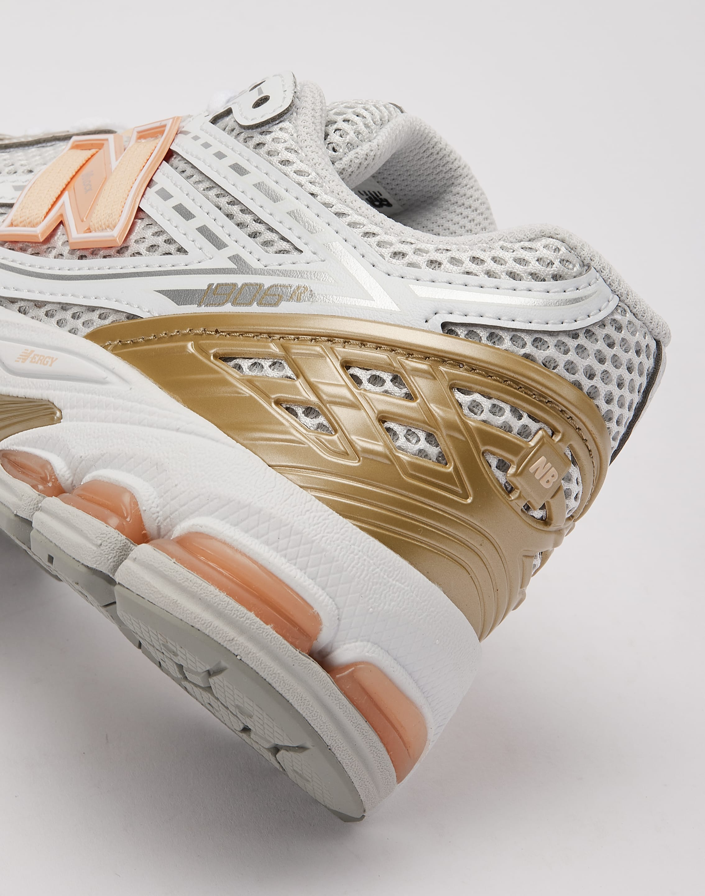 New Balance 1906R Grade-School