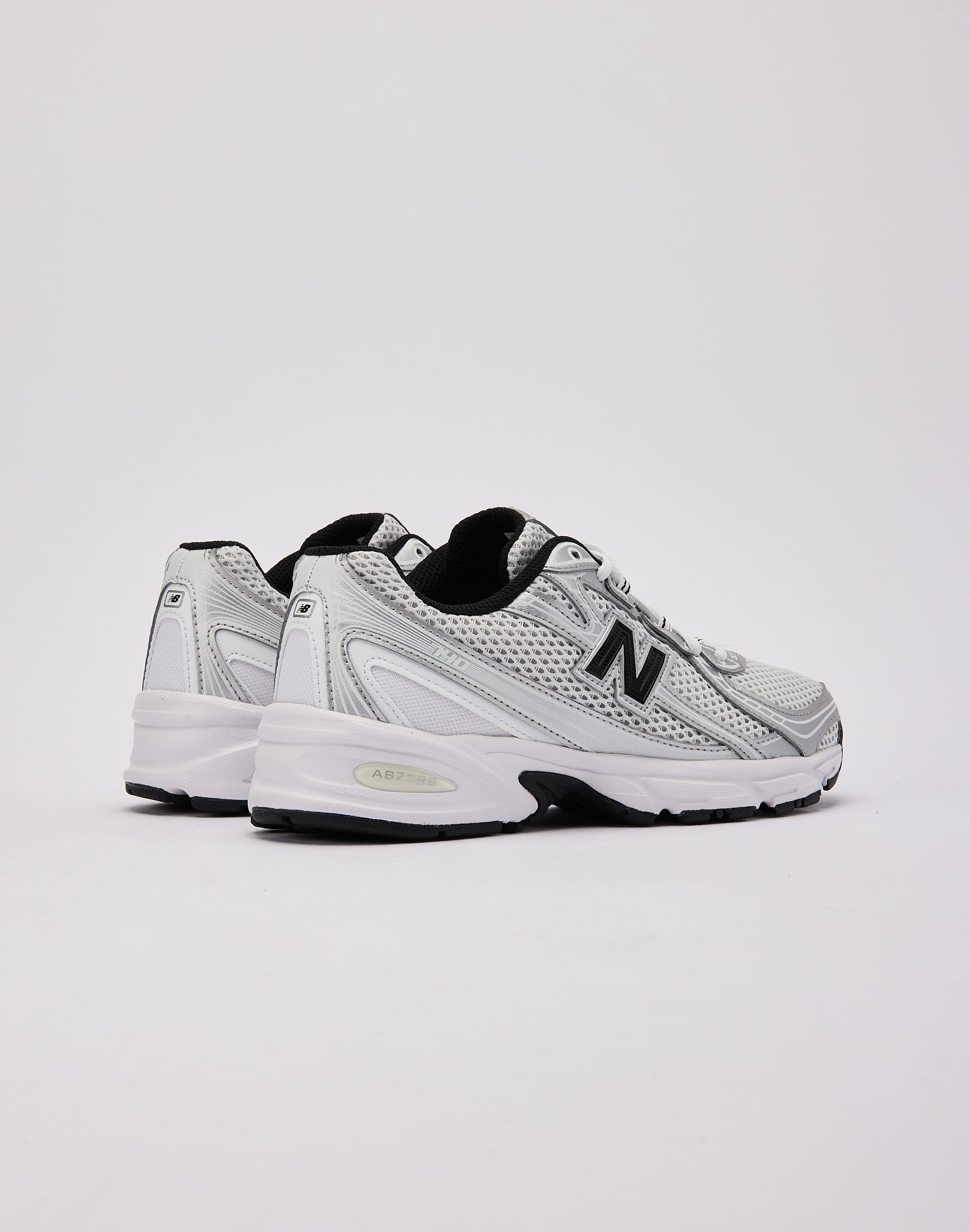 New Balance 740 Grade-School