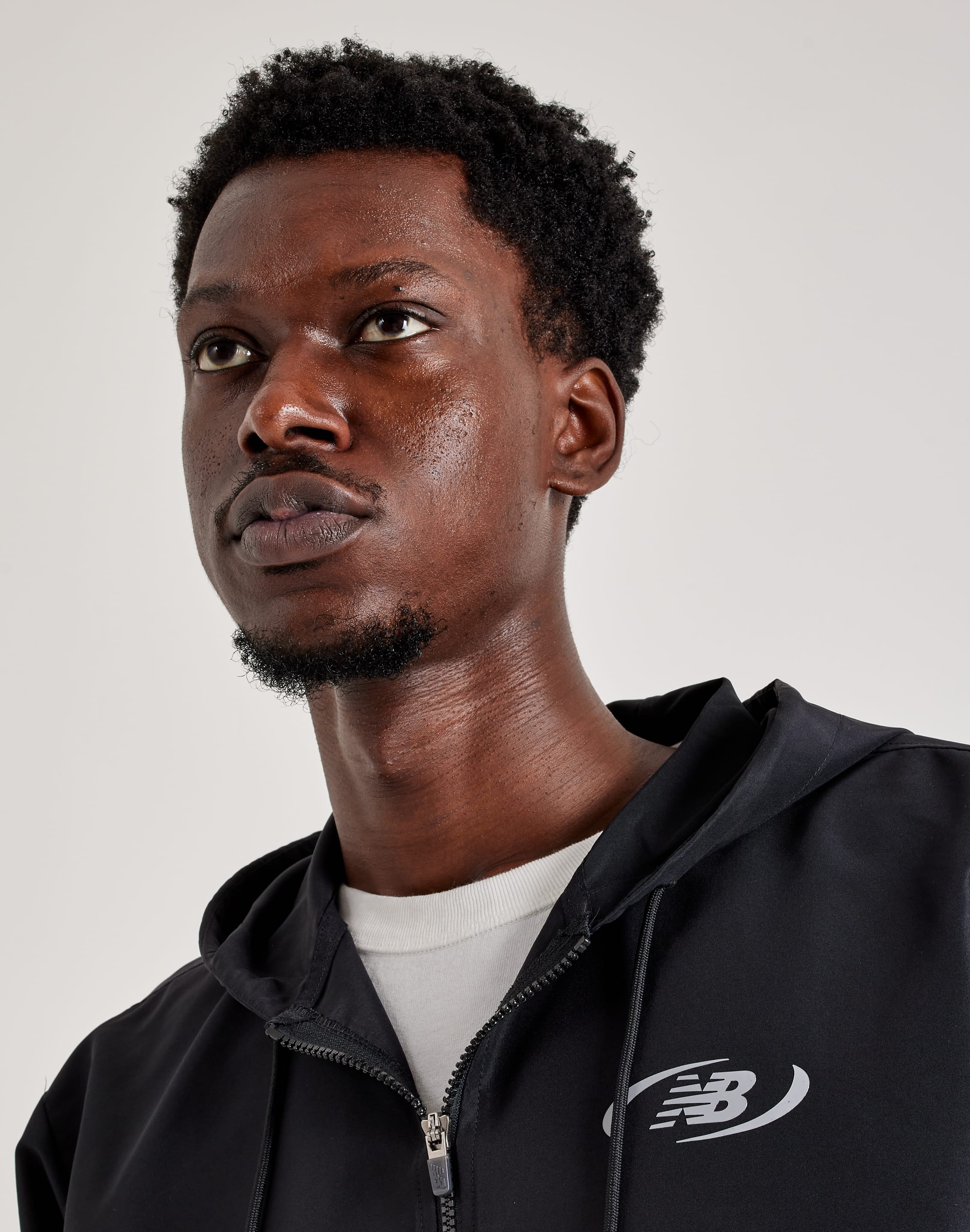 New Balance Trackside Woven Jacket – DTLR