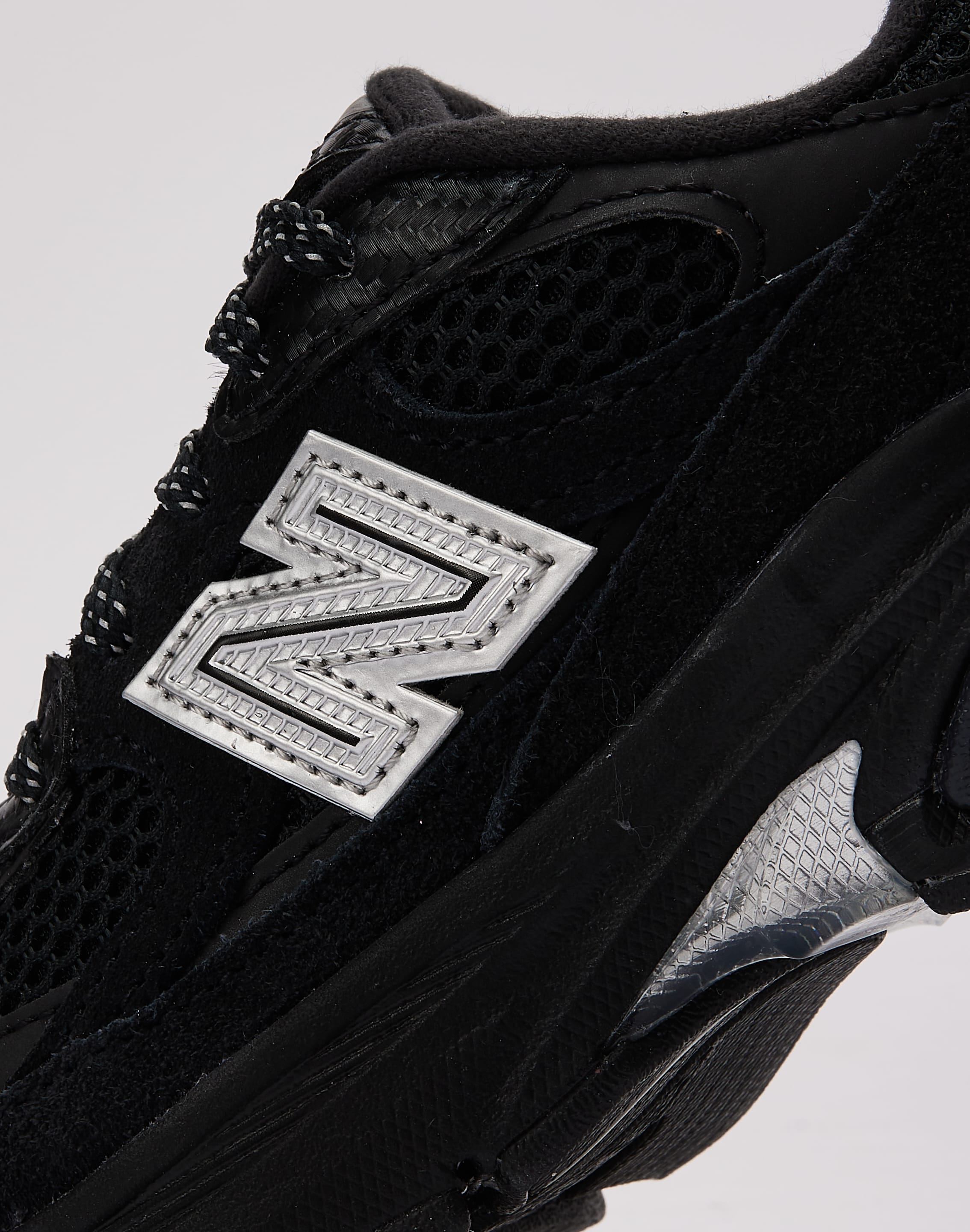 Photo of New Balance 2010 'Carbon' Pre-School