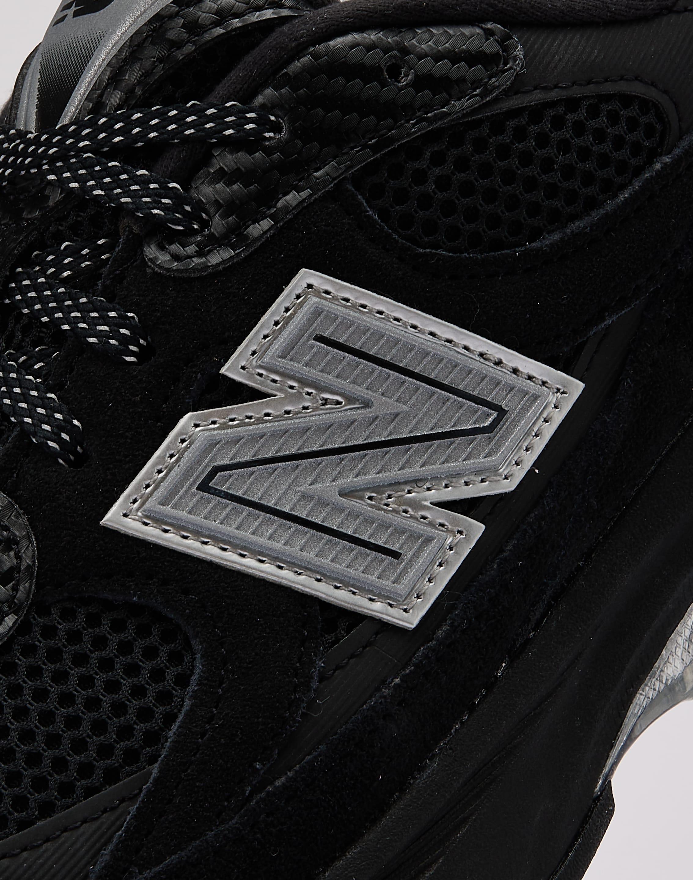 Photo of New Balance 2010 'Carbon' Grade-School