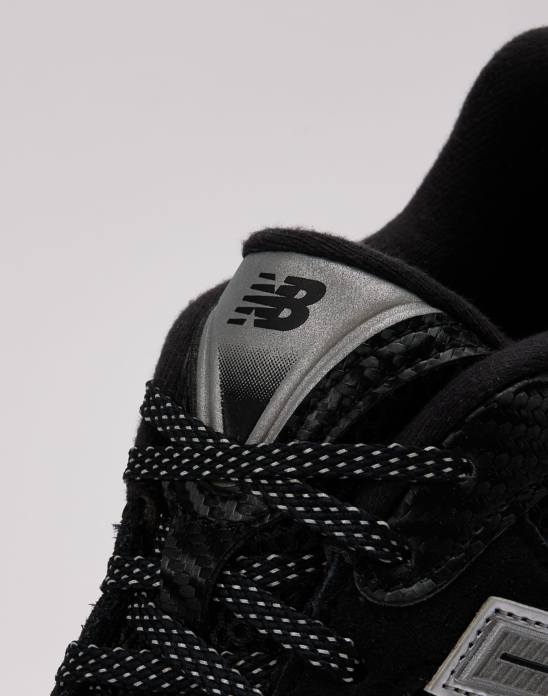 Photo of New Balance 2010 'Carbon' Grade-School