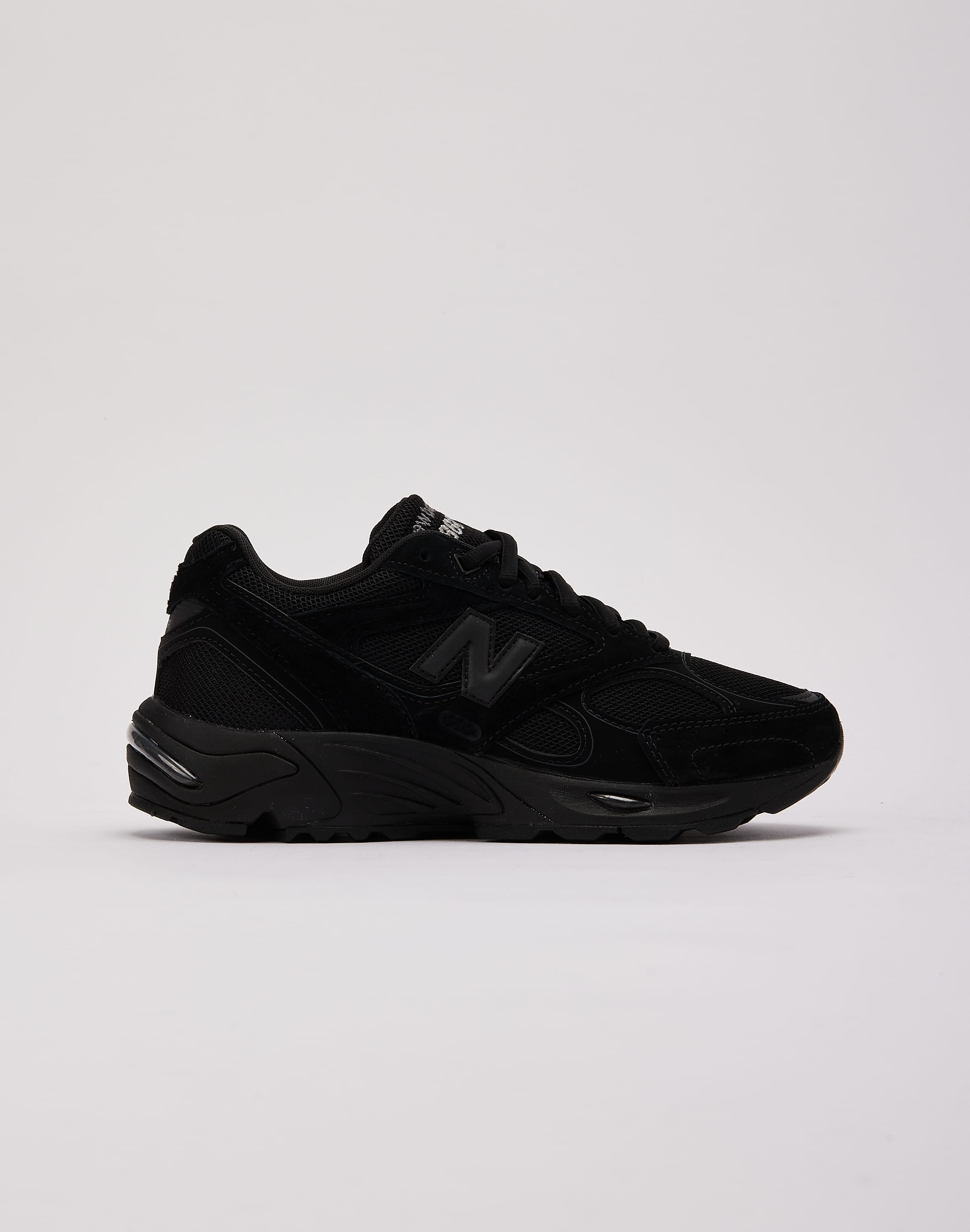 Photo of New Balance 880R Grade-School