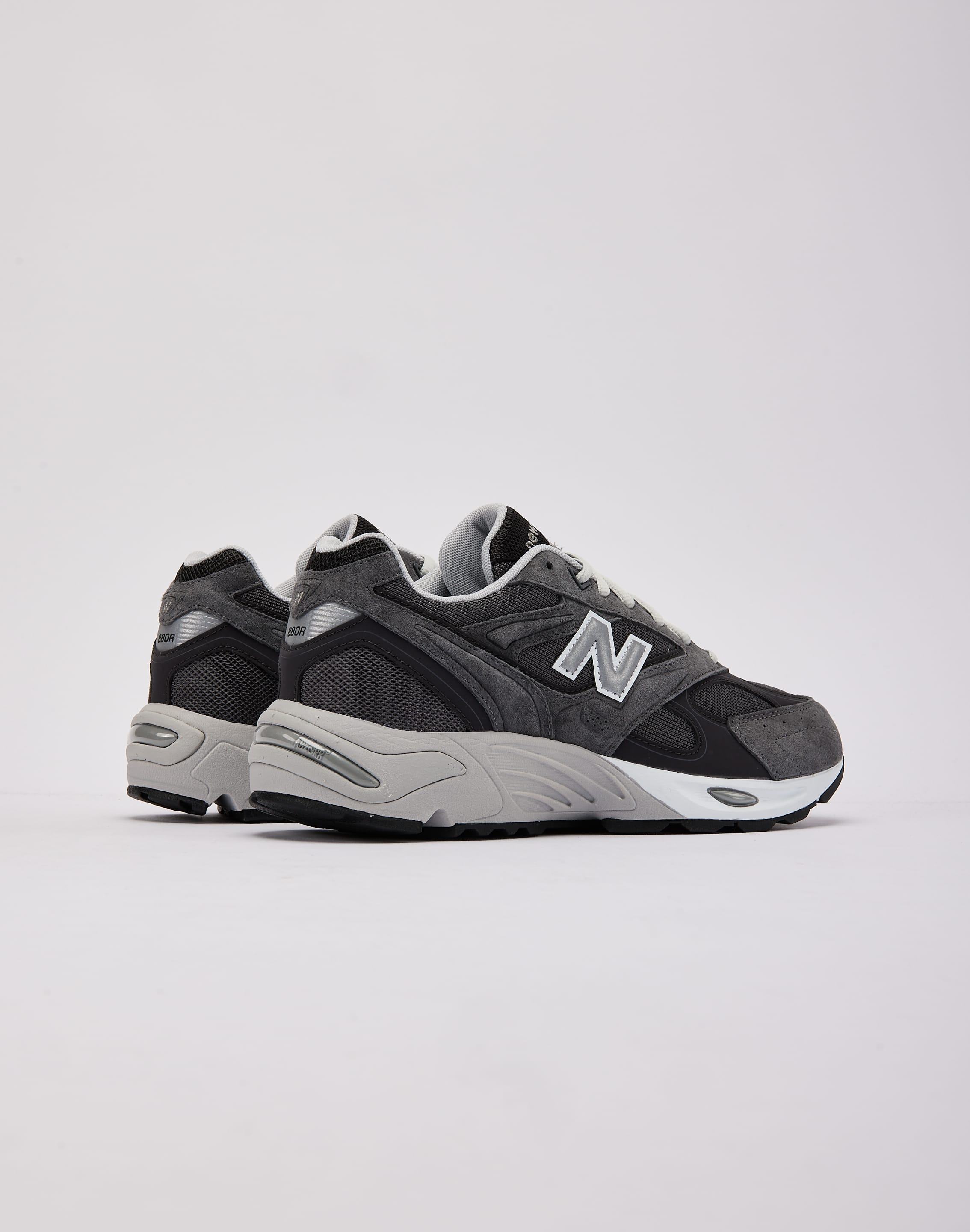 Photo of New Balance 880R