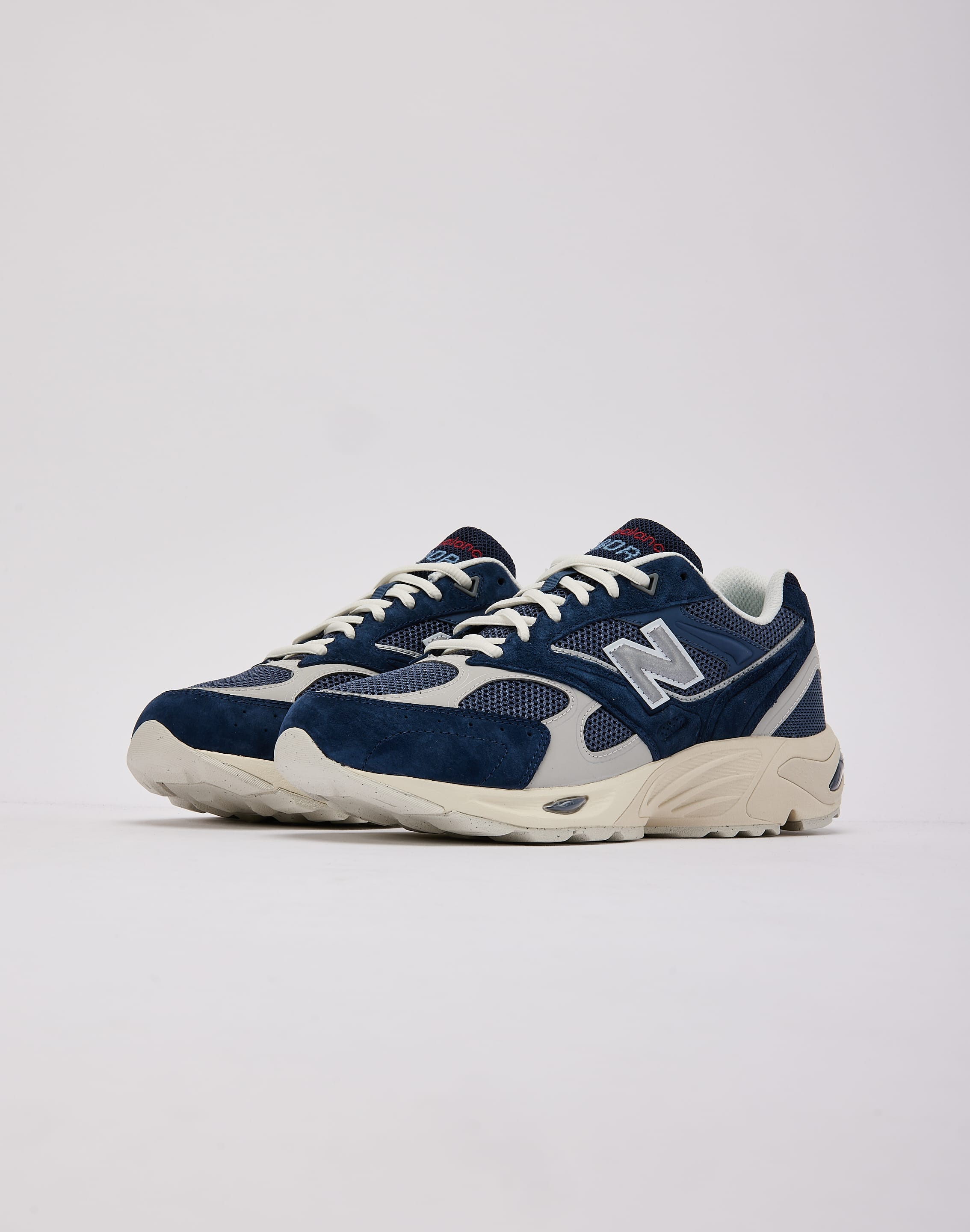 Photo of New Balance 880R