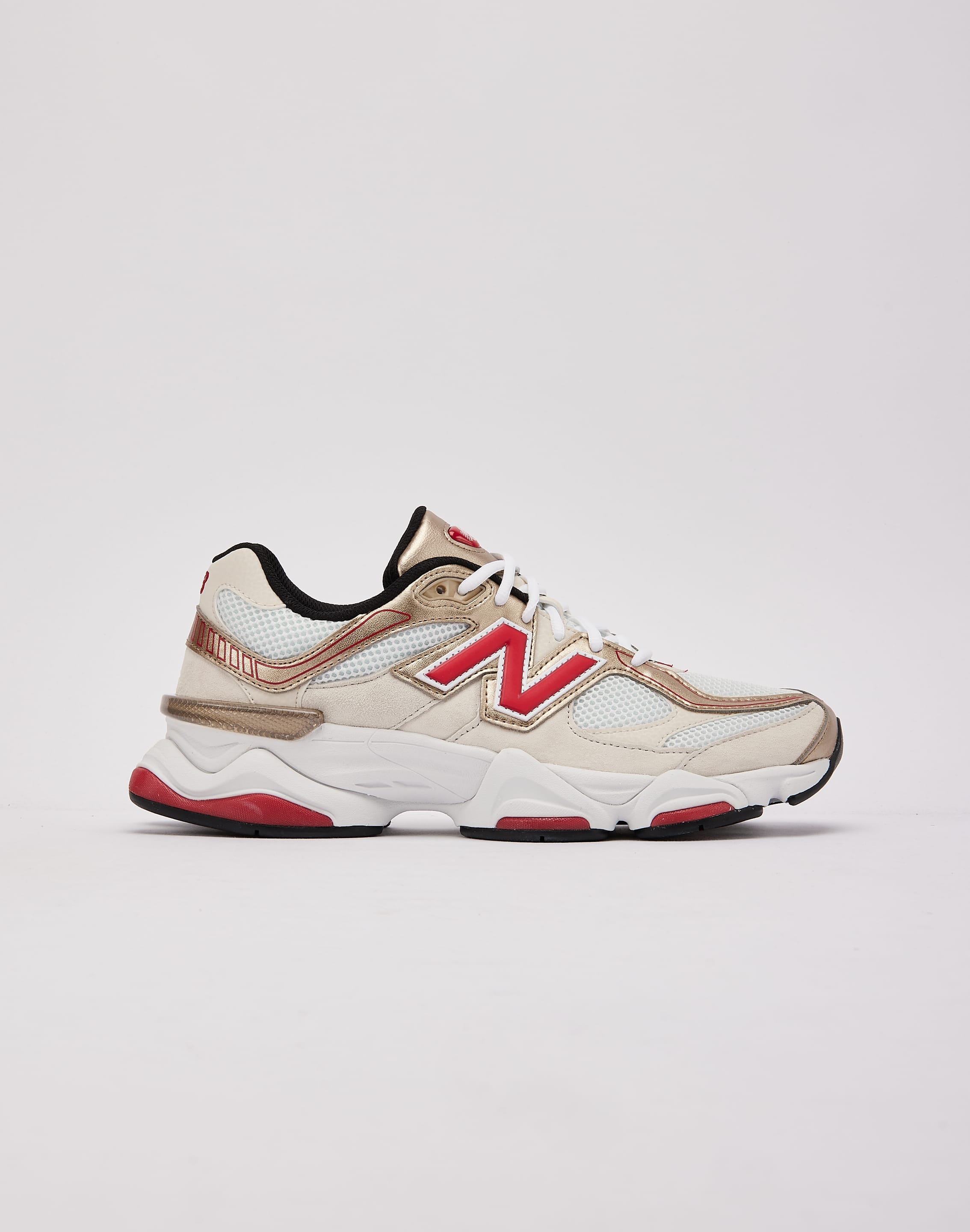 Photo of New Balance 9060