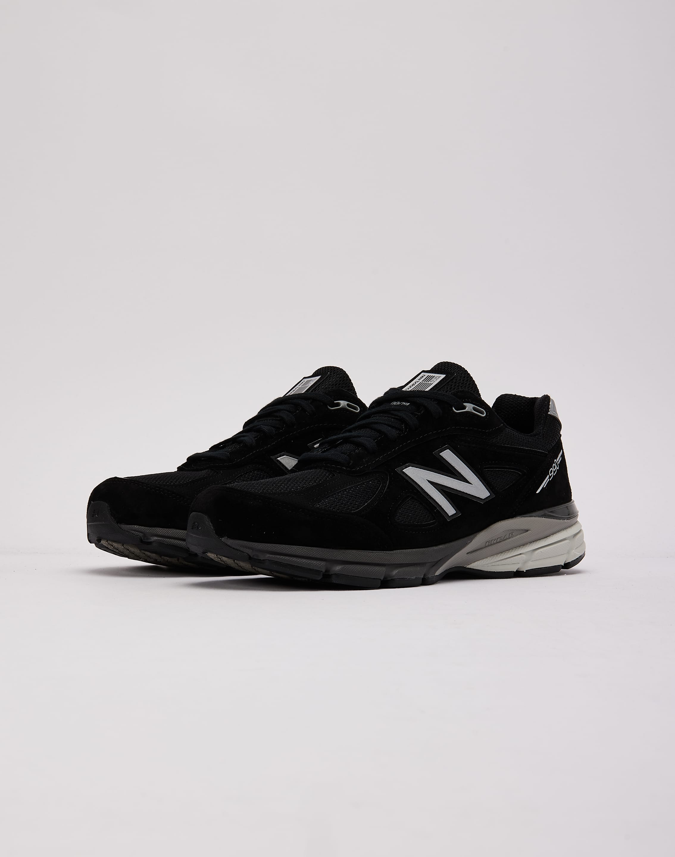 Photo of New Balance MADE in USA 990v4