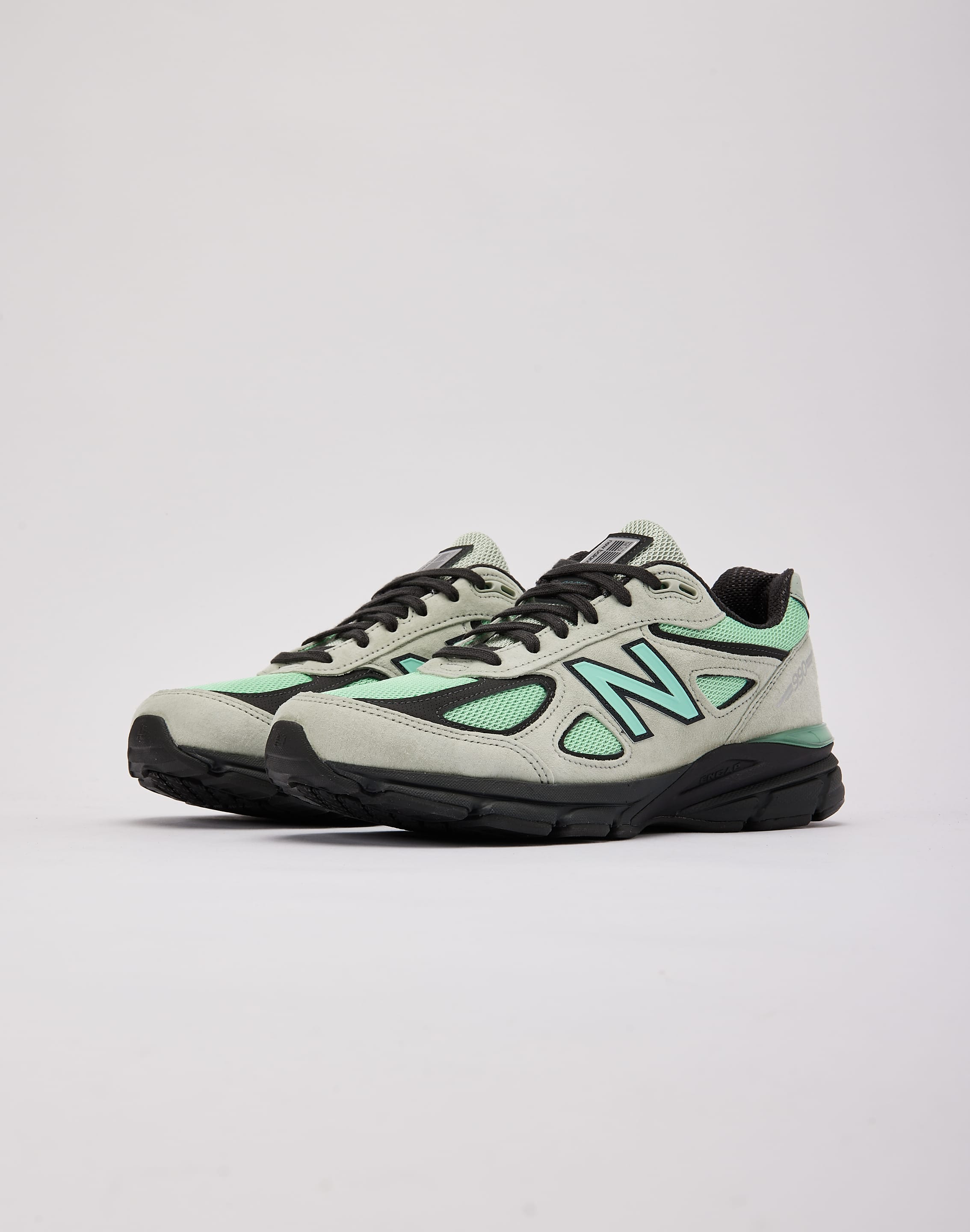 Photo of New Balance Made in USA 990v4