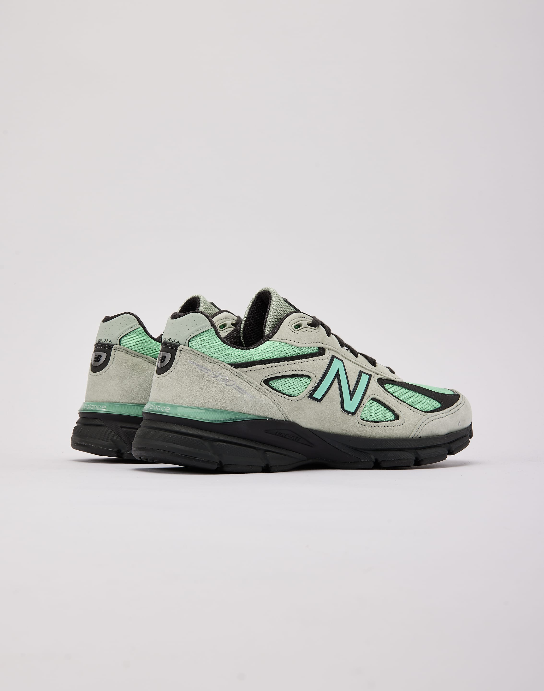 Photo of New Balance Made in USA 990v4