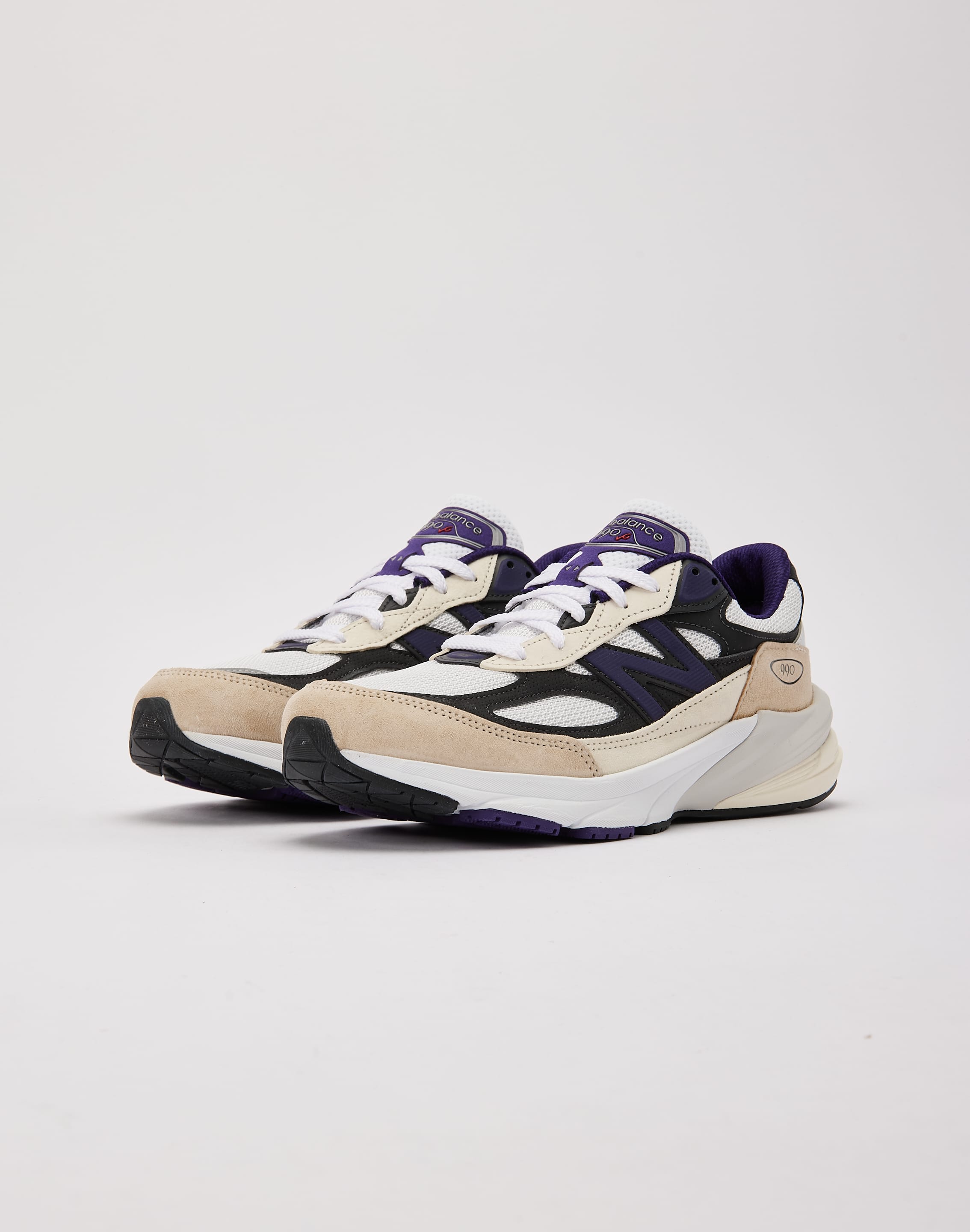 Photo of New Balance MADE In USA 990v6