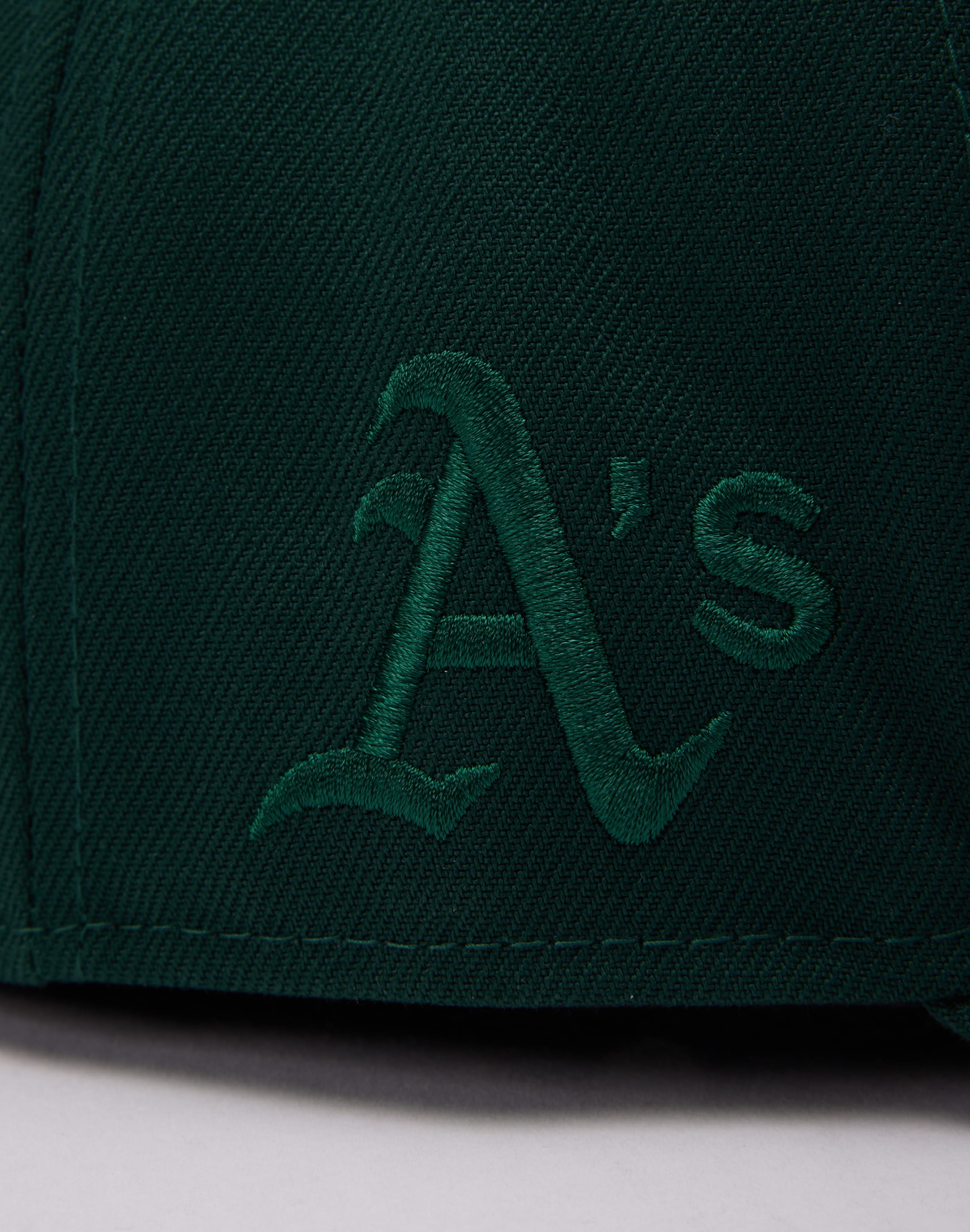 Photo of New Era MLB Oakland Athletics Fence 59Fifty Fitted Hat