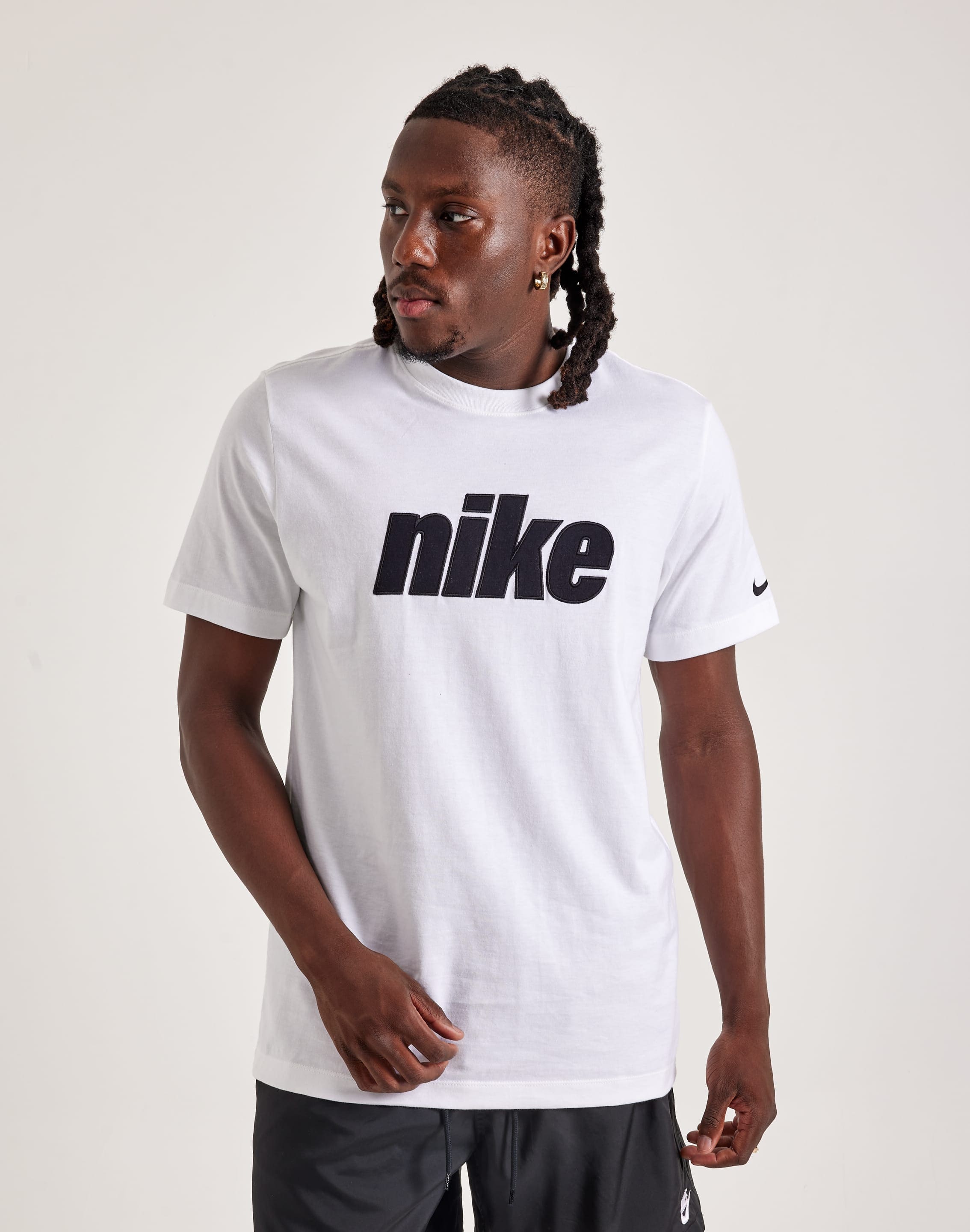 Nike Embroidered Logo Tee – DTLR - Main Image