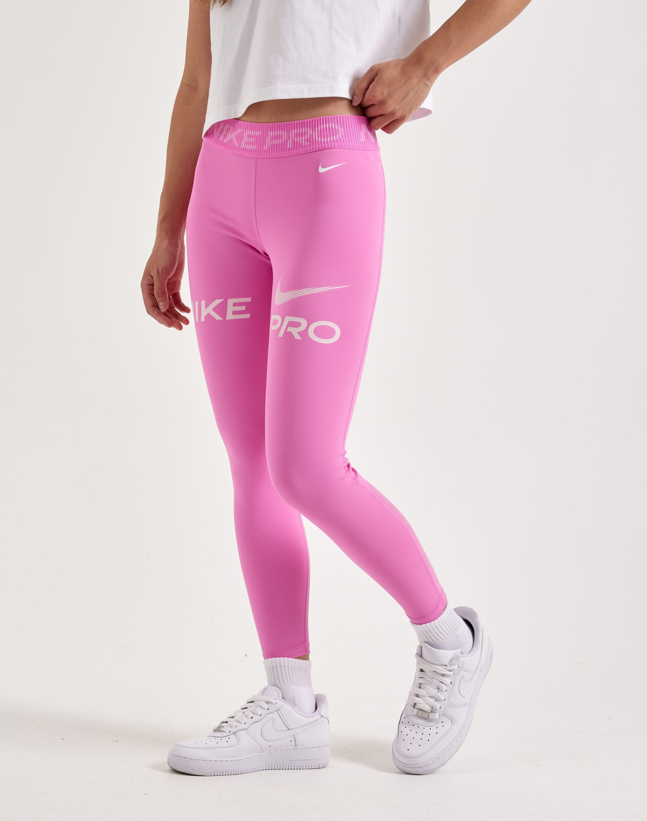 Nike Pro Mid-Rise Graphic Leggings – DTLR