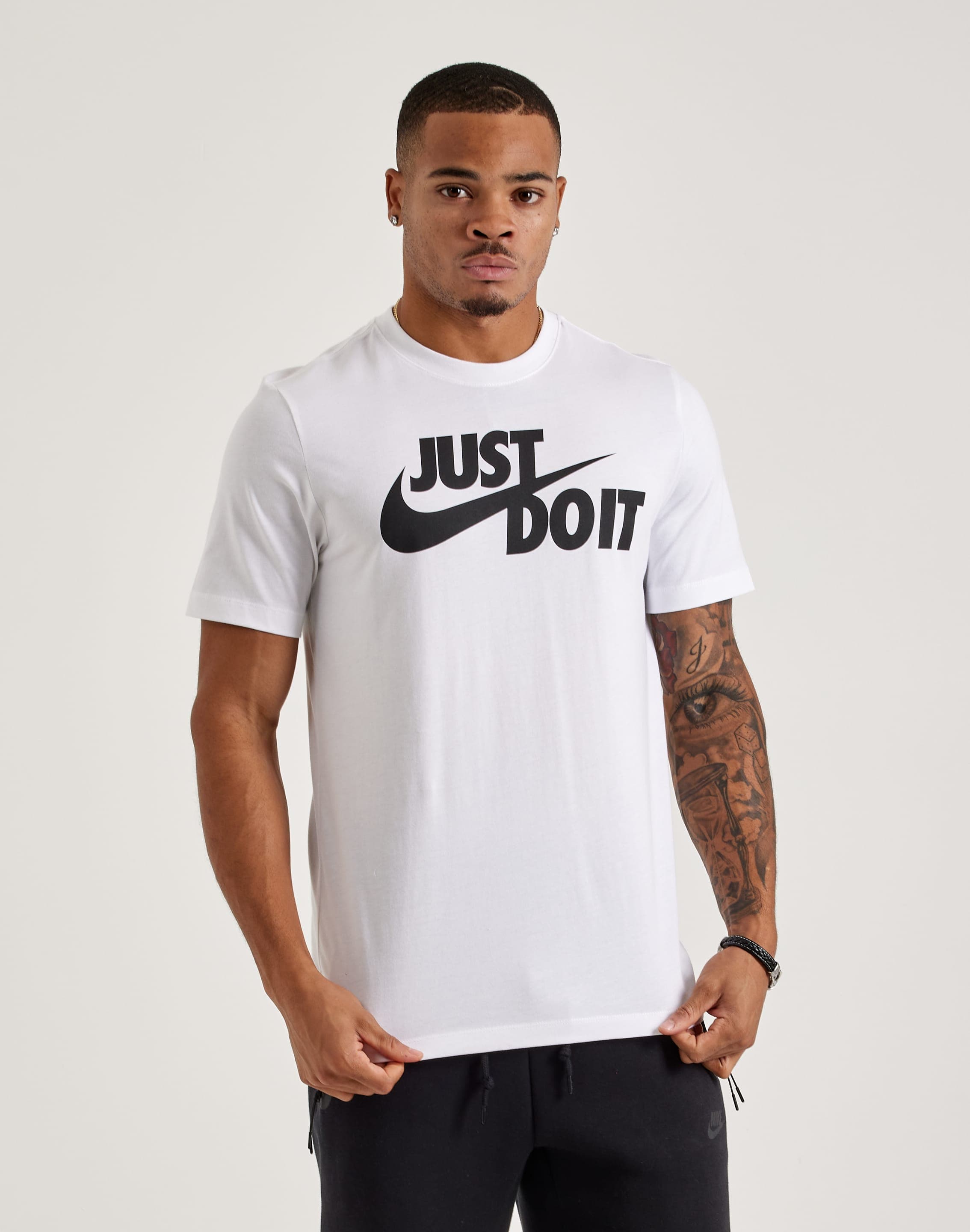 Nike Just Do It Swoosh Tee – DTLR - Main Image