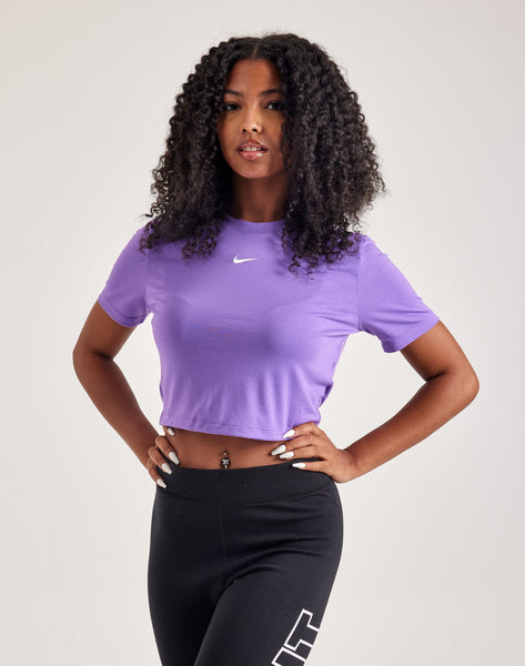 nike lilac crop top