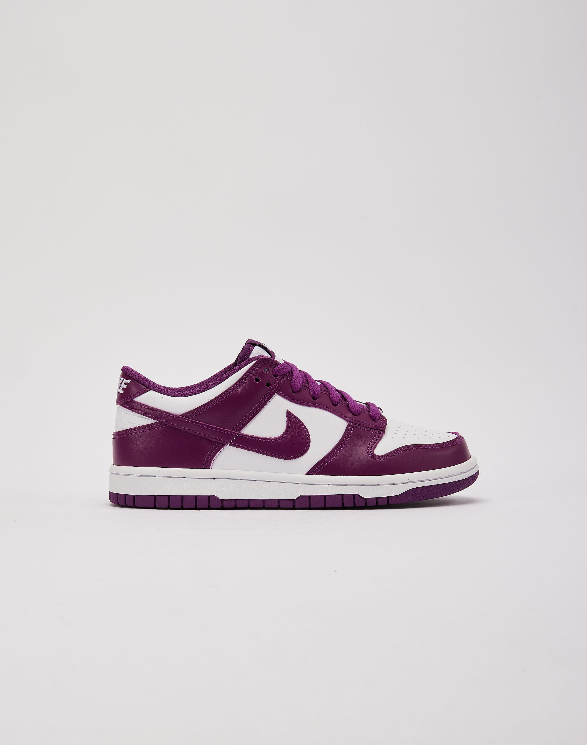 Nike Dunk Low Grade-School – DTLR
