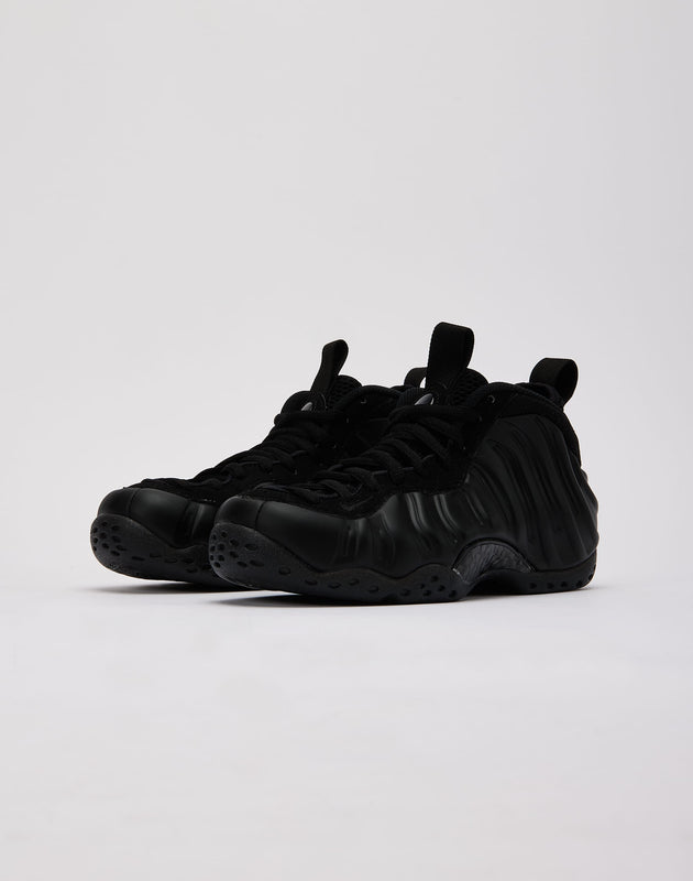 Nike Air Foamposite One 'Black' Grade-School â DTLR