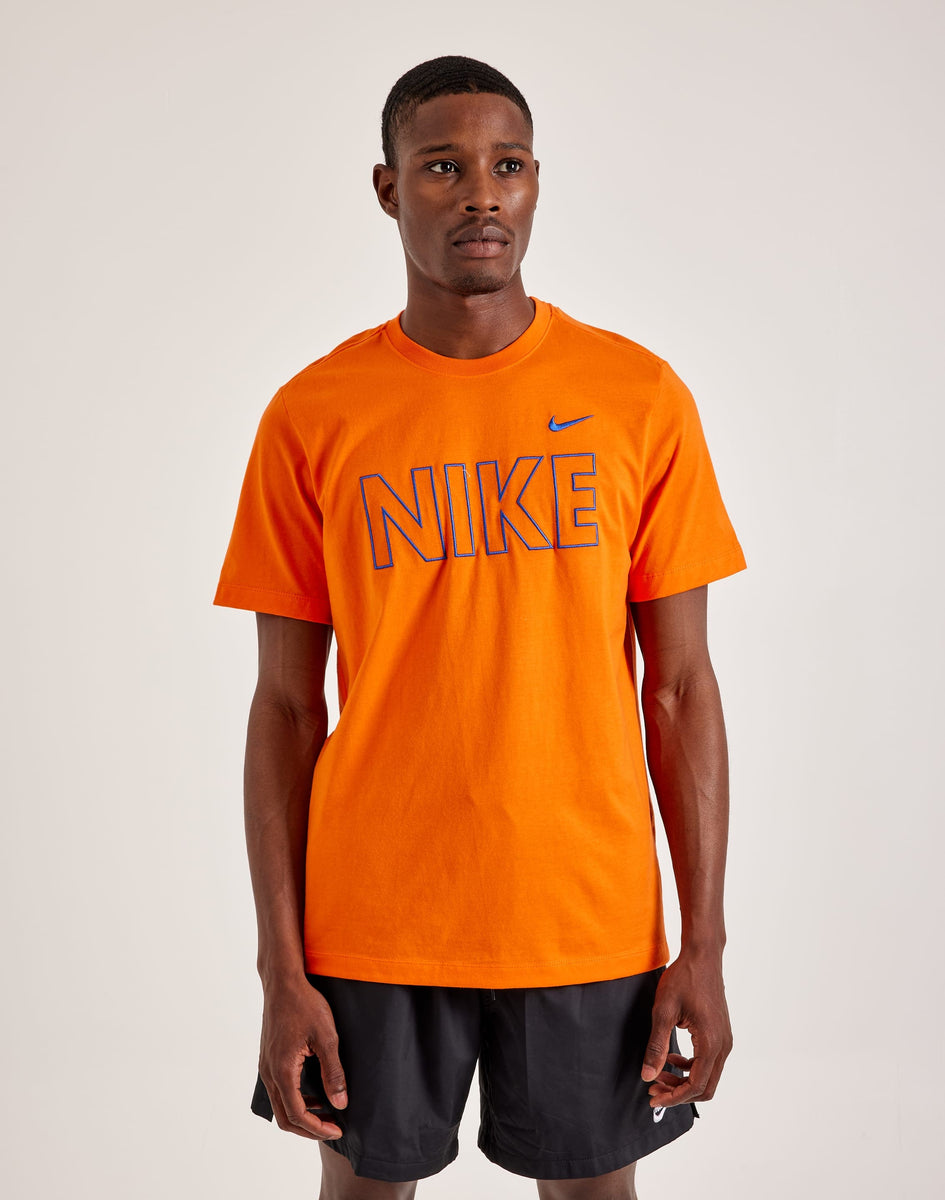 nike tee