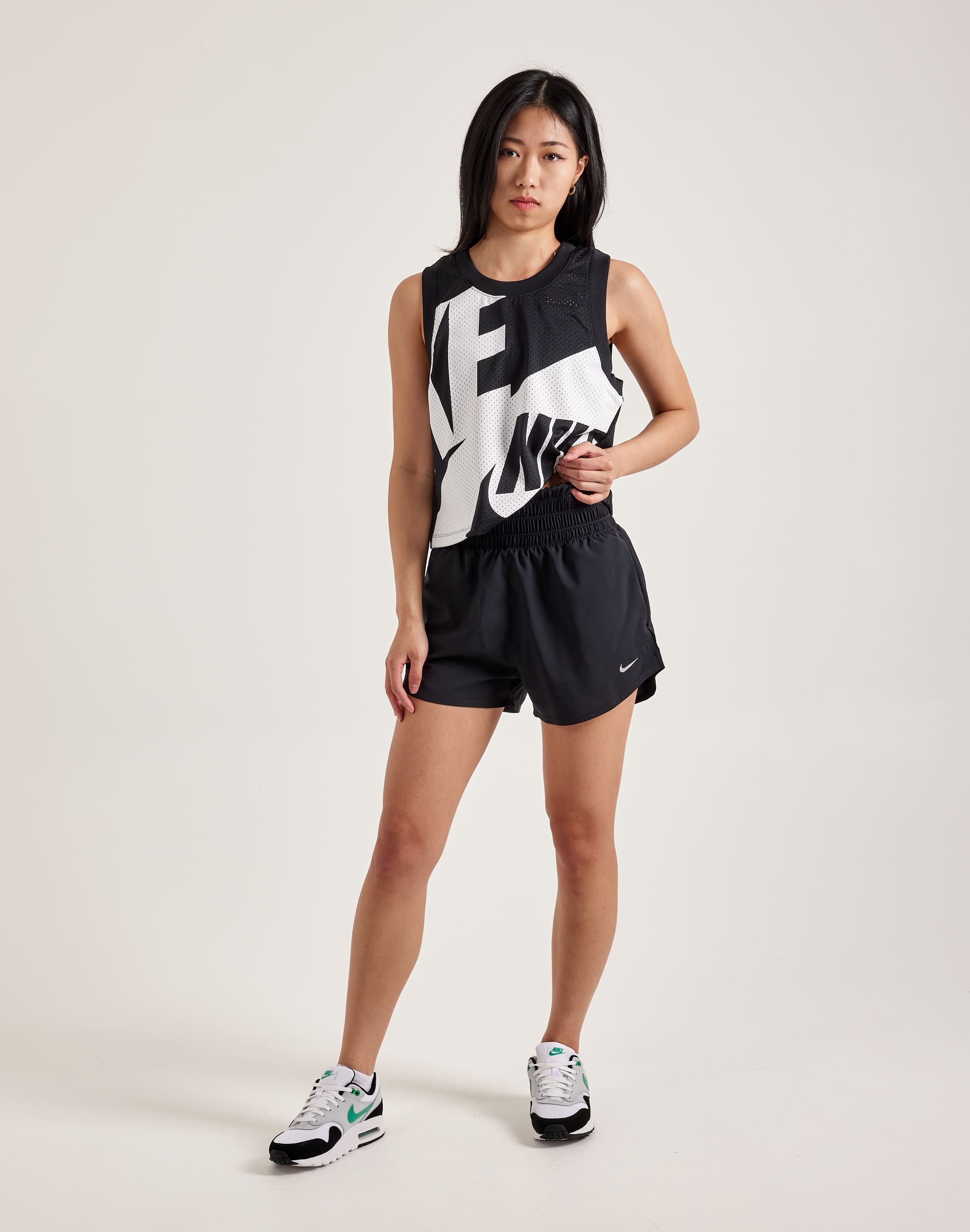 Nike One Dri-FIT High-Waisted Shorts – DTLR Nike One Dri-FIT High-Waisted Shorts – DTLR