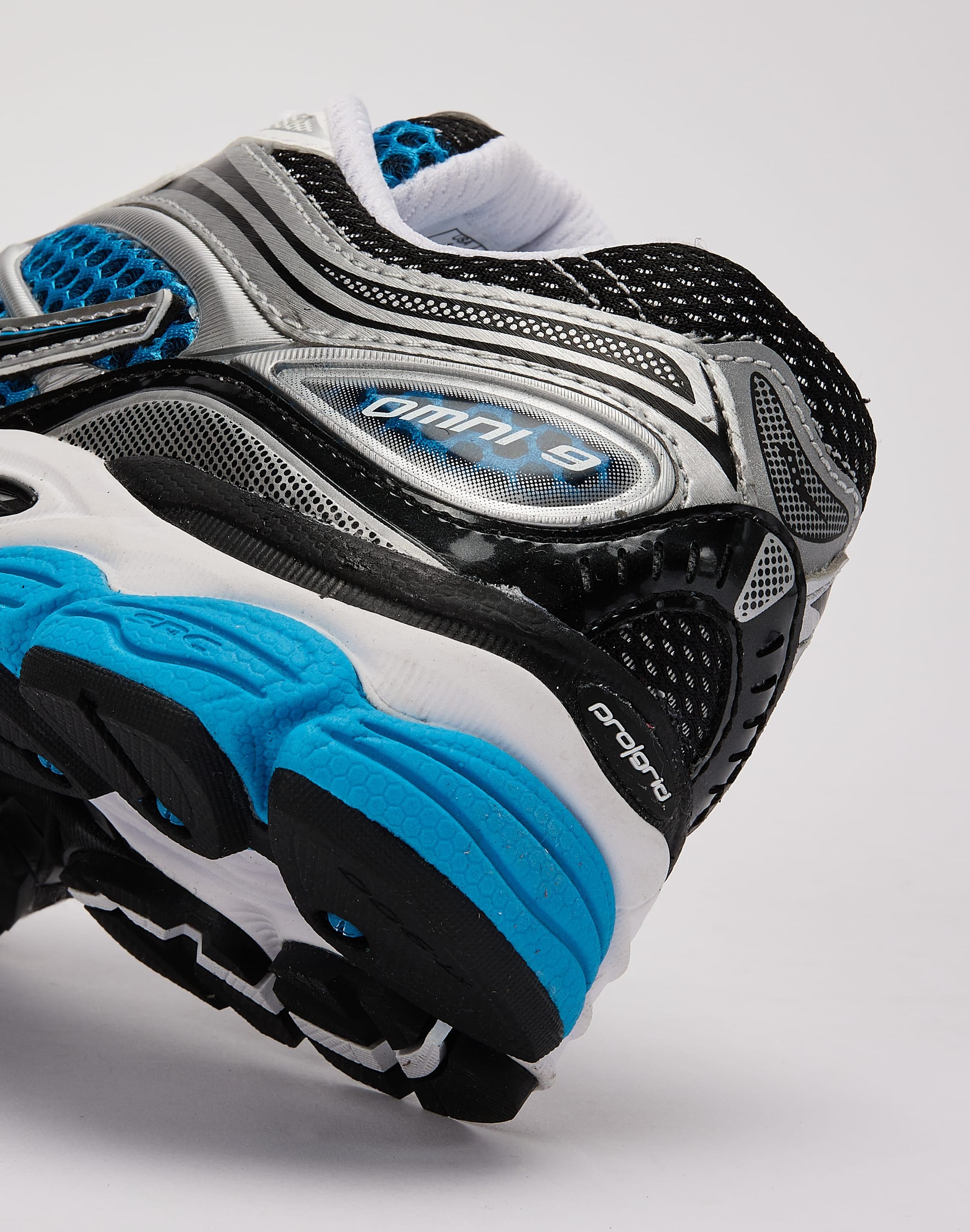 Saucony ProGrid Omni 9 GradeSchool DTLR
