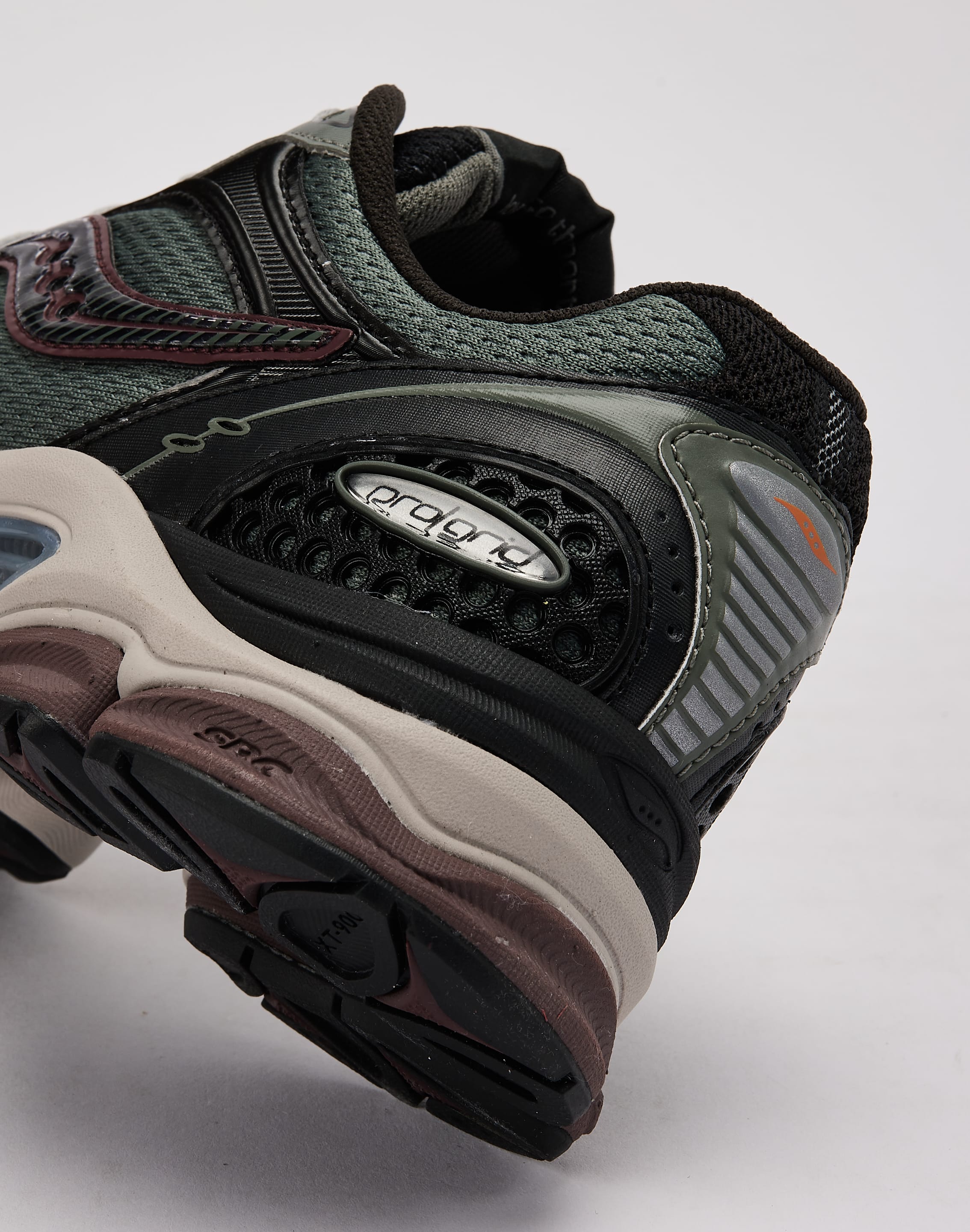 Photo of Saucony ProGrid Triumph 4 Grade-School