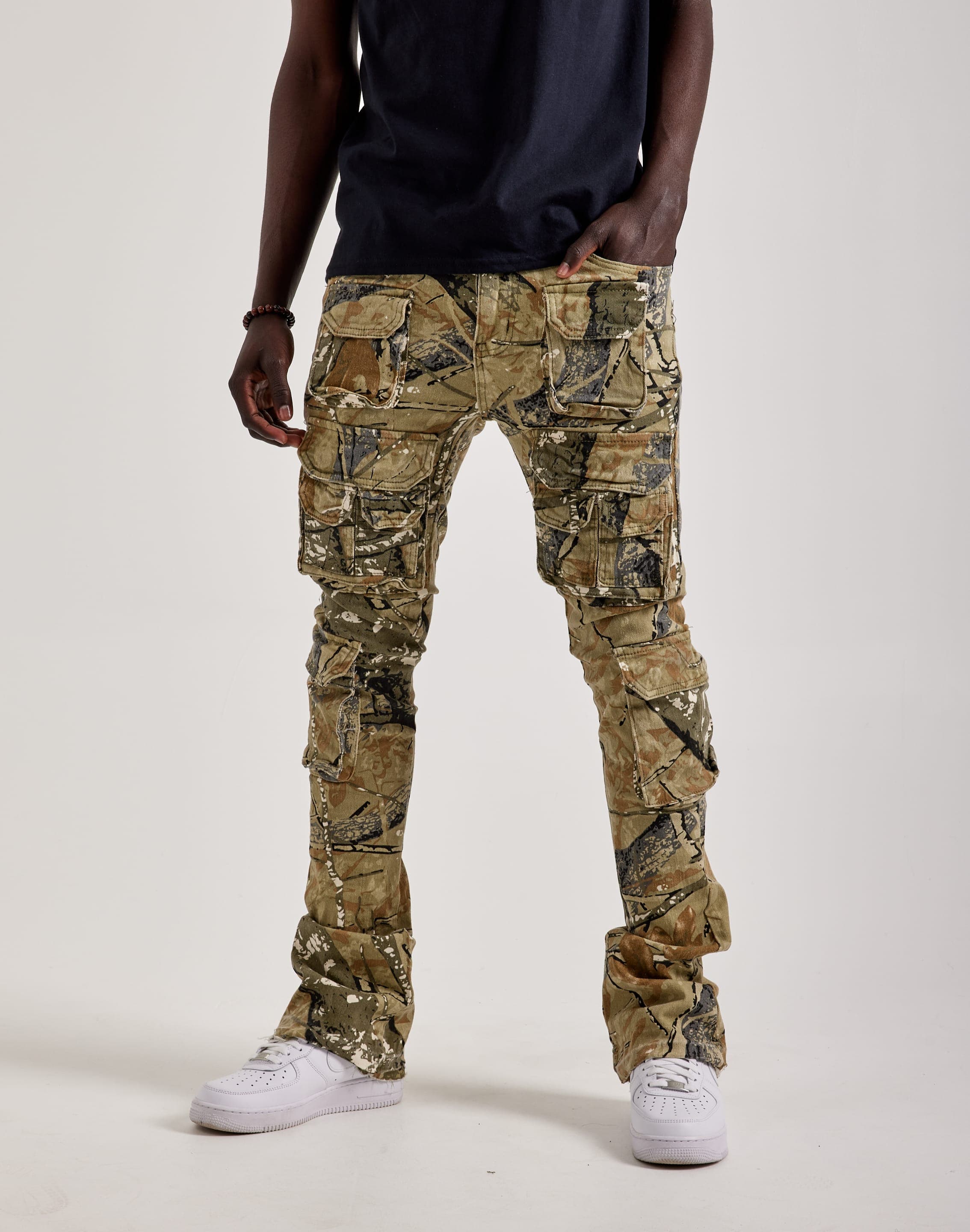 Photo of WAIMEA Cargo Denim Jeans