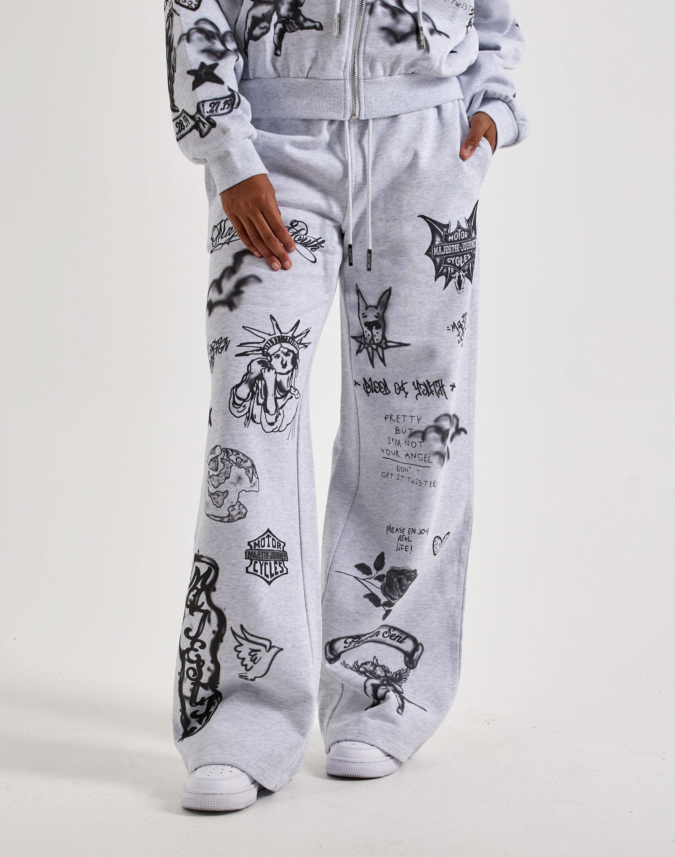 Photo of Majestik Artwork Fleece Pants