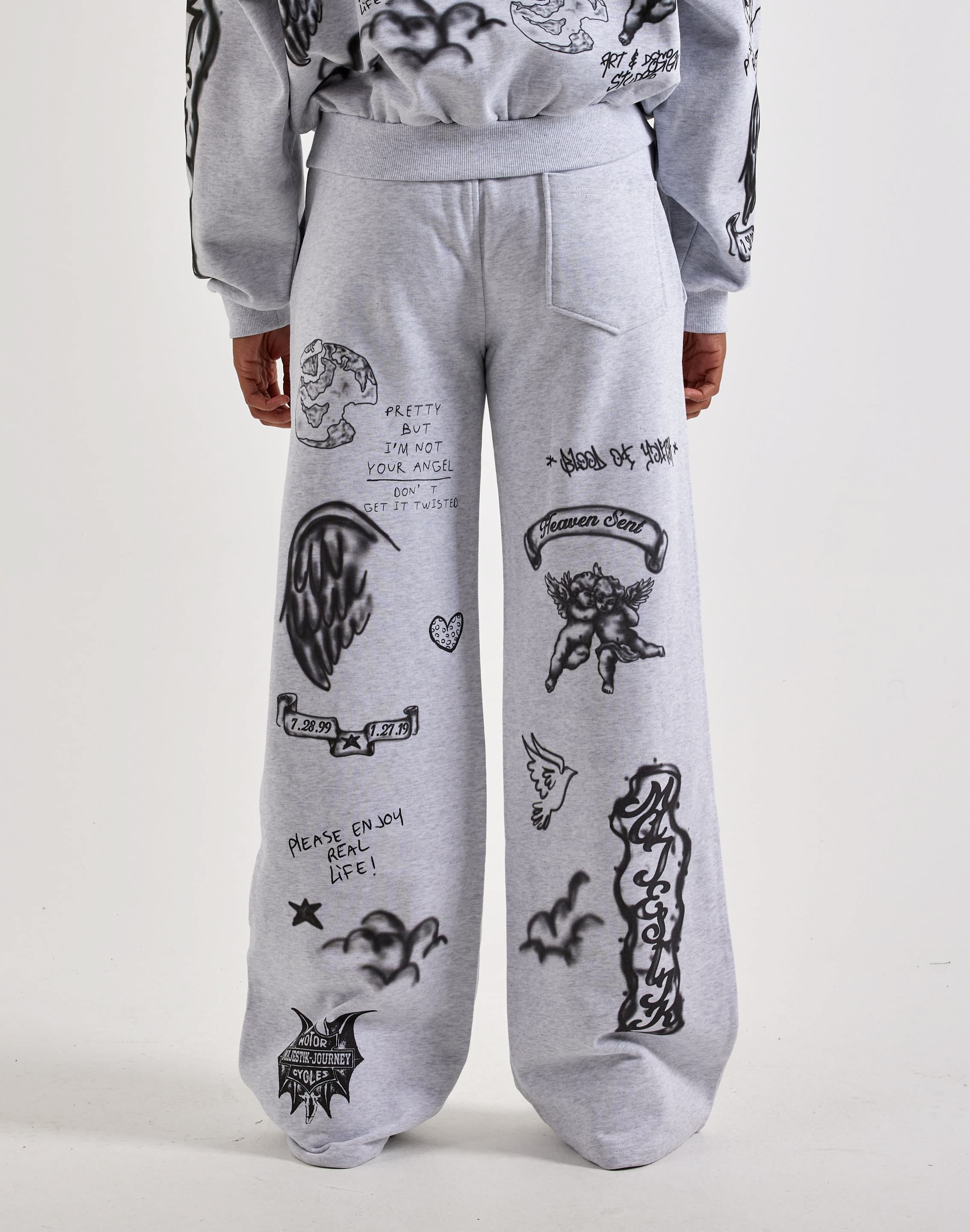 Photo of Majestik Artwork Fleece Pants