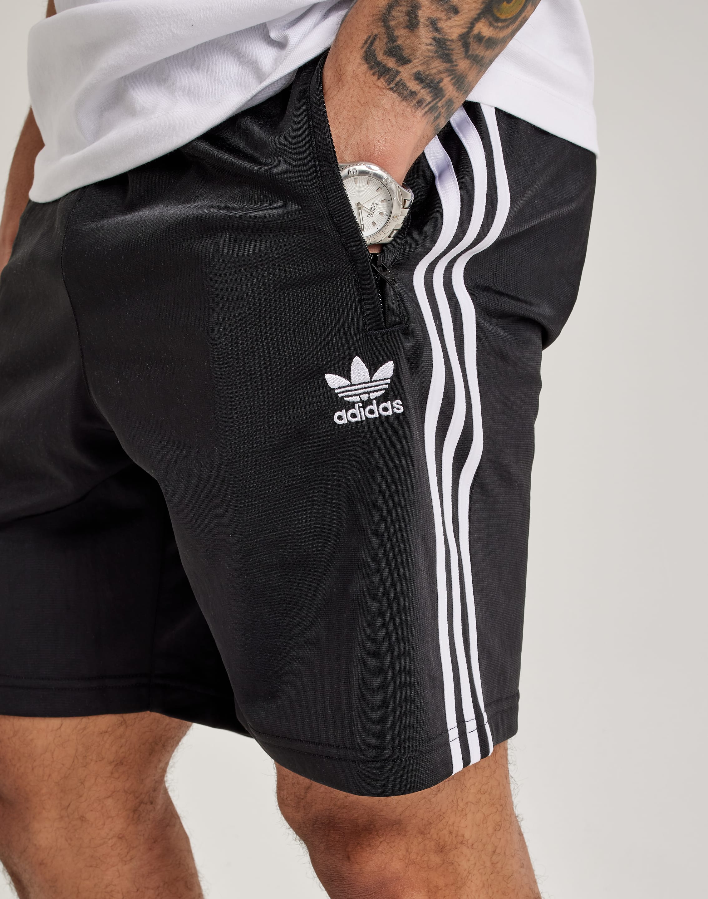 Adidas Adicolor Firebird Shorts – DTLR
